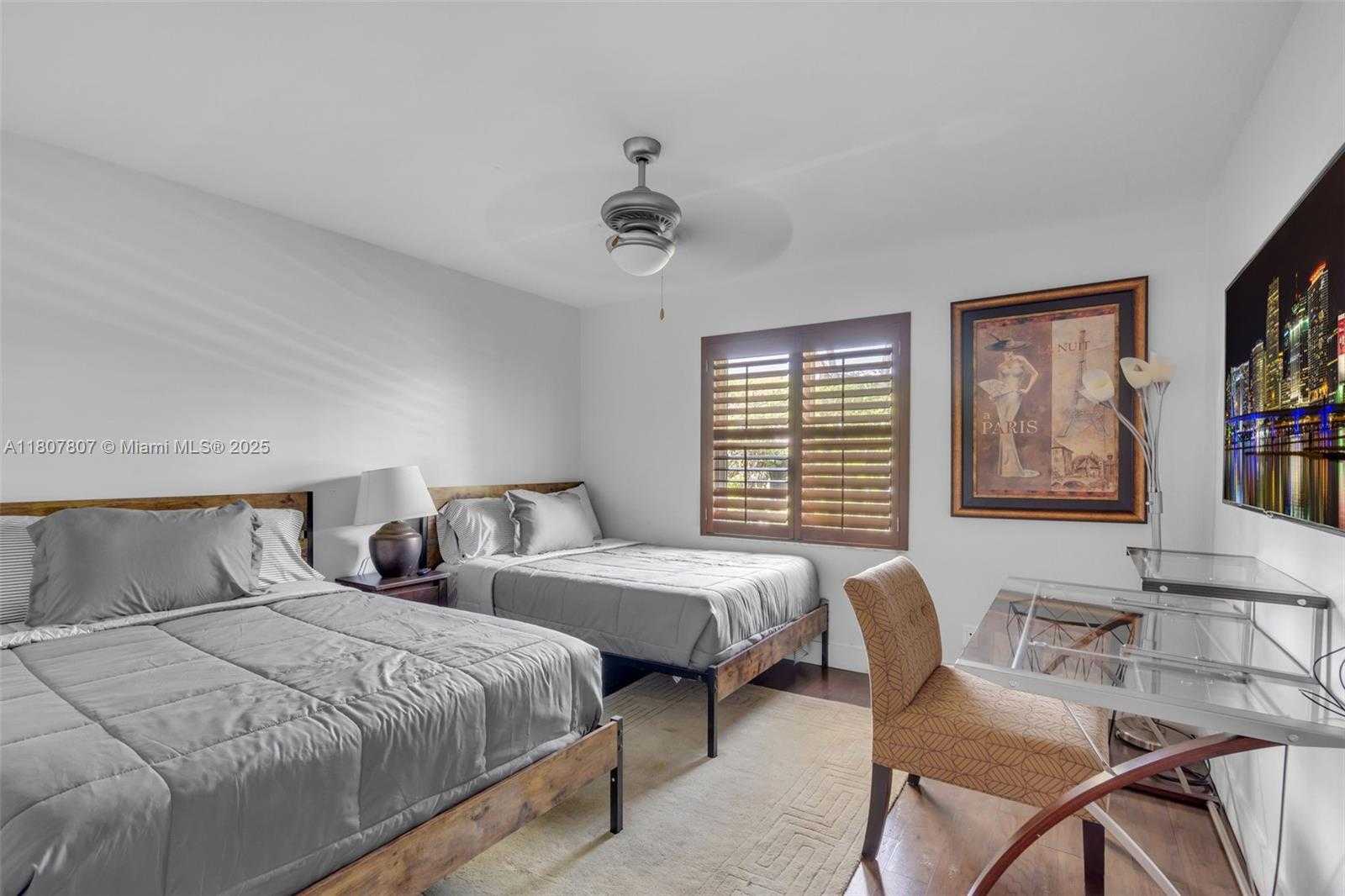 Small Image of 1550 TYLER ST, Hollywood Number 10