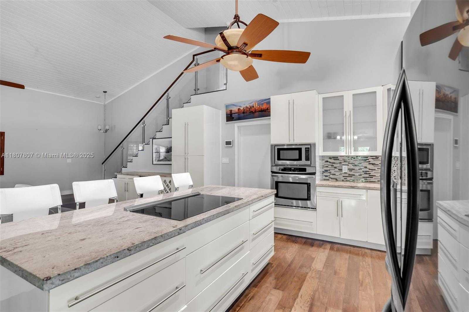 Small Image of 1550 TYLER ST, Hollywood Number 8