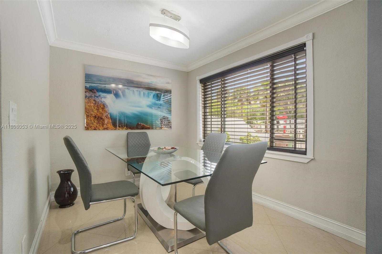 Small Image of 3200 WEST 7TH AVE, Hialeah Number 11