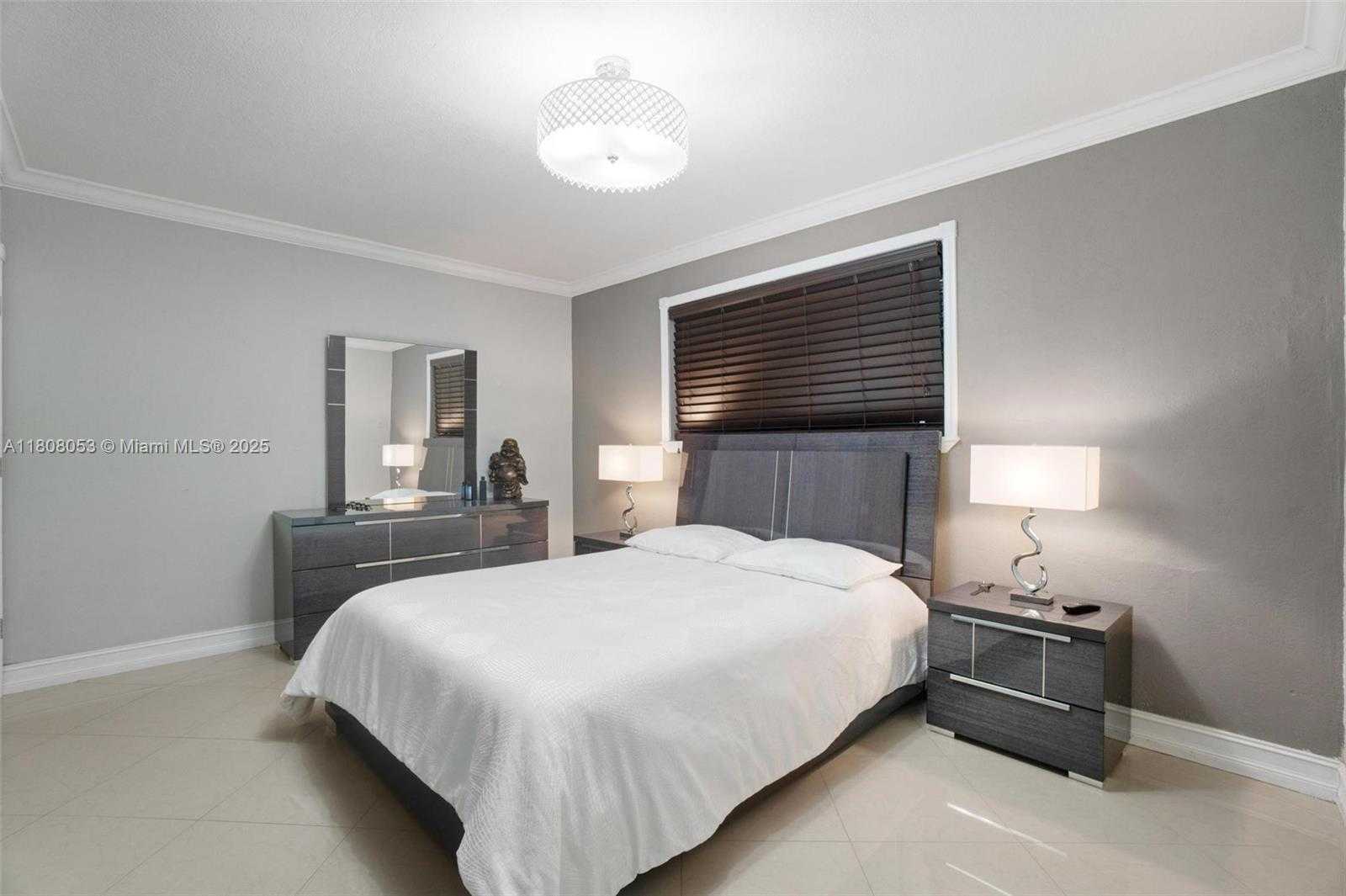 Small Image of 3200 WEST 7TH AVE, Hialeah Number 26
