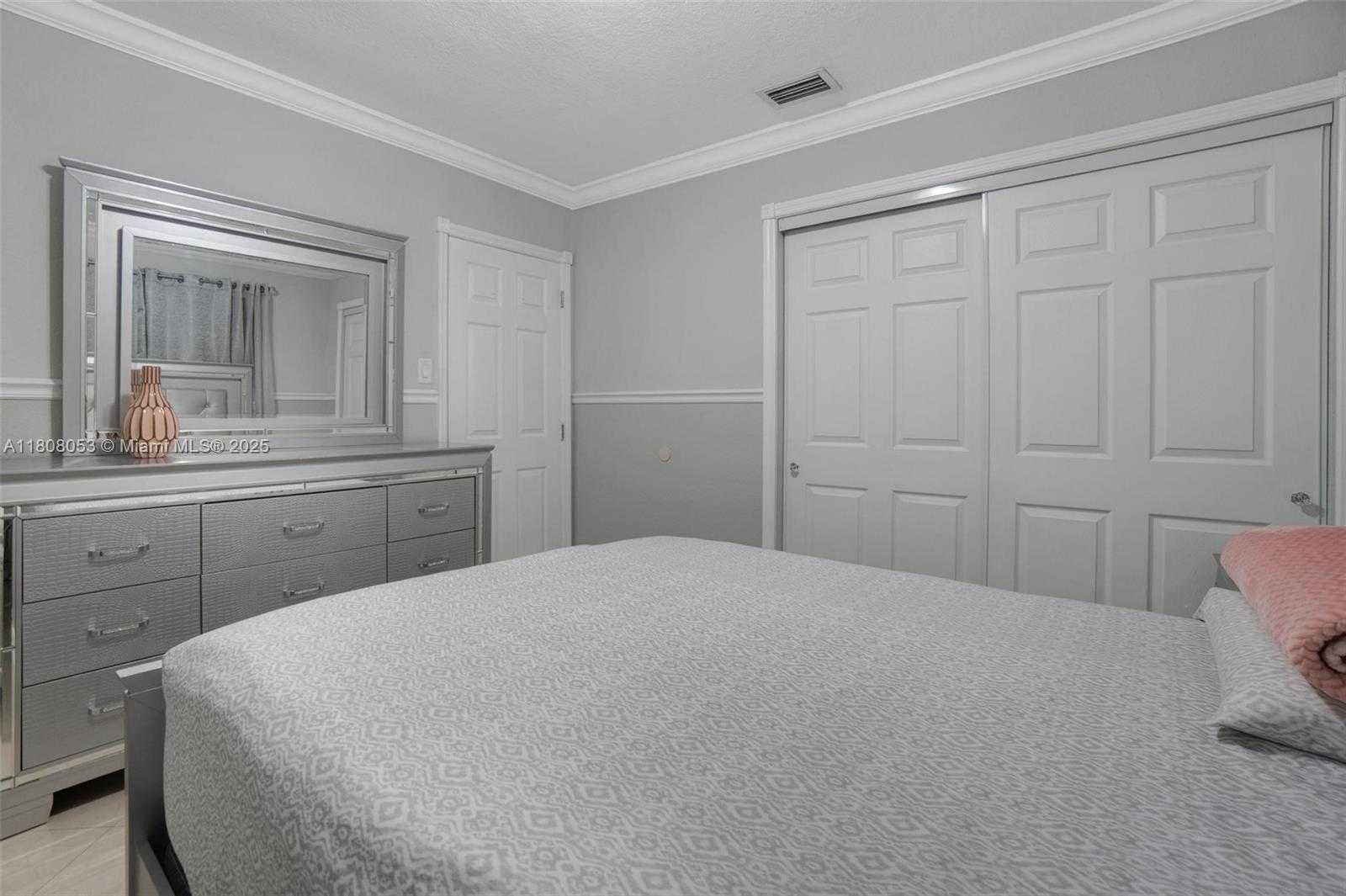Small Image of 3200 WEST 7TH AVE, Hialeah Number 35