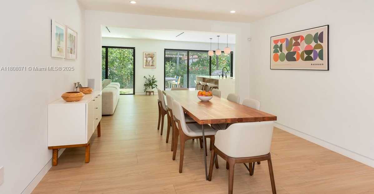 Small Image of 8959 ABBOTT AVE, Surfside Number 9
