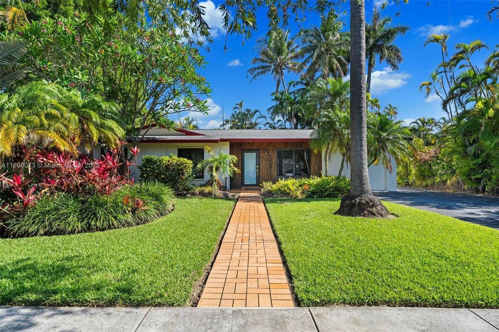 Small Image of 9155 SOUTH WEST 179TH ST, Palmetto Bay Number 11