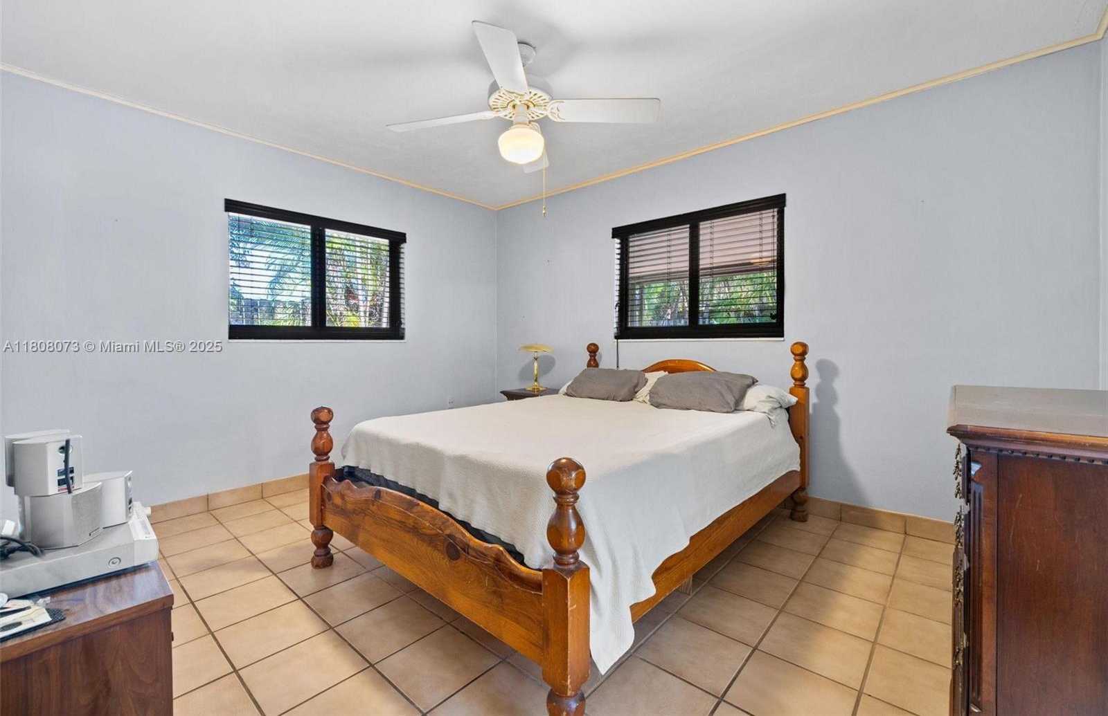 Small Image of 9155 SOUTH WEST 179TH ST, Palmetto Bay Number 20