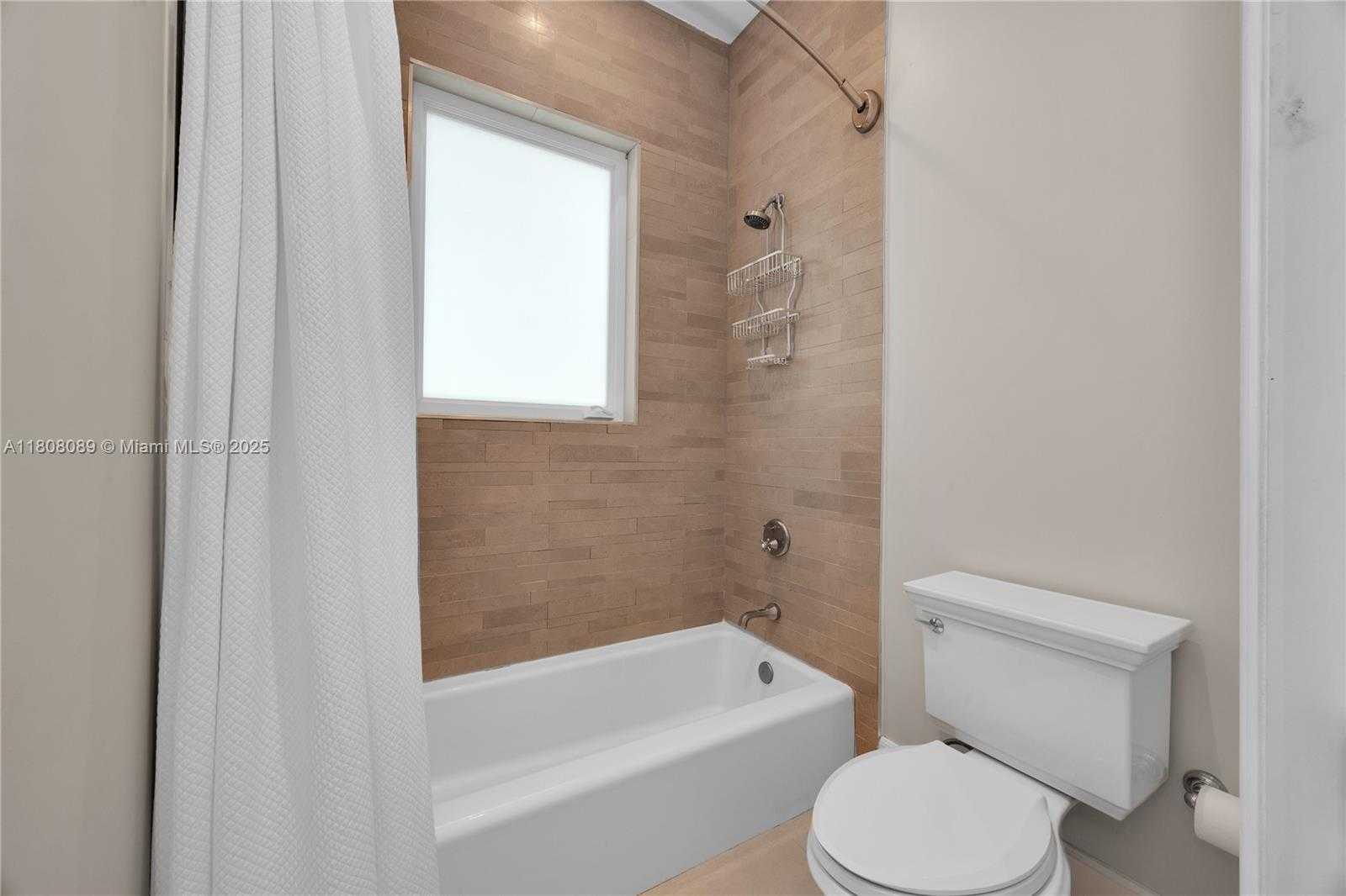 Small Image of 7495 SOUTH WEST 105TH TER, Pinecrest Number 31