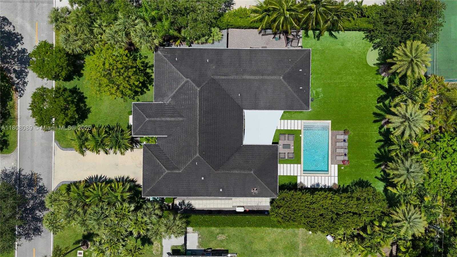 Small Image of 7495 SOUTH WEST 105TH TER, Pinecrest Number 43