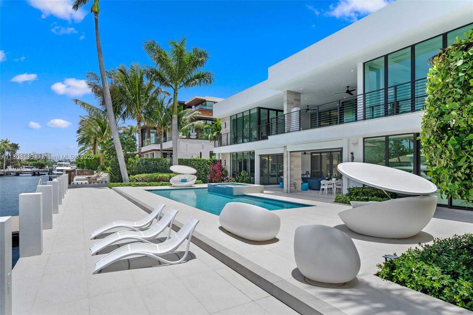 Small Image of 2519 LUCILLE DR, Fort Lauderdale Number 10