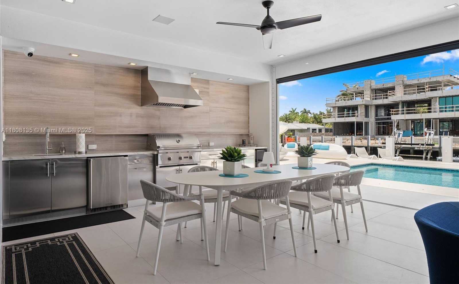 Small Image of 2519 LUCILLE DR, Fort Lauderdale Number 14