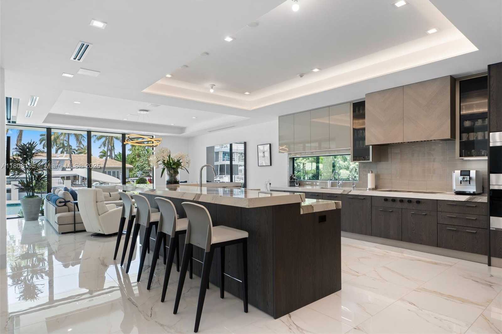 Small Image of 2519 LUCILLE DR, Fort Lauderdale Number 30