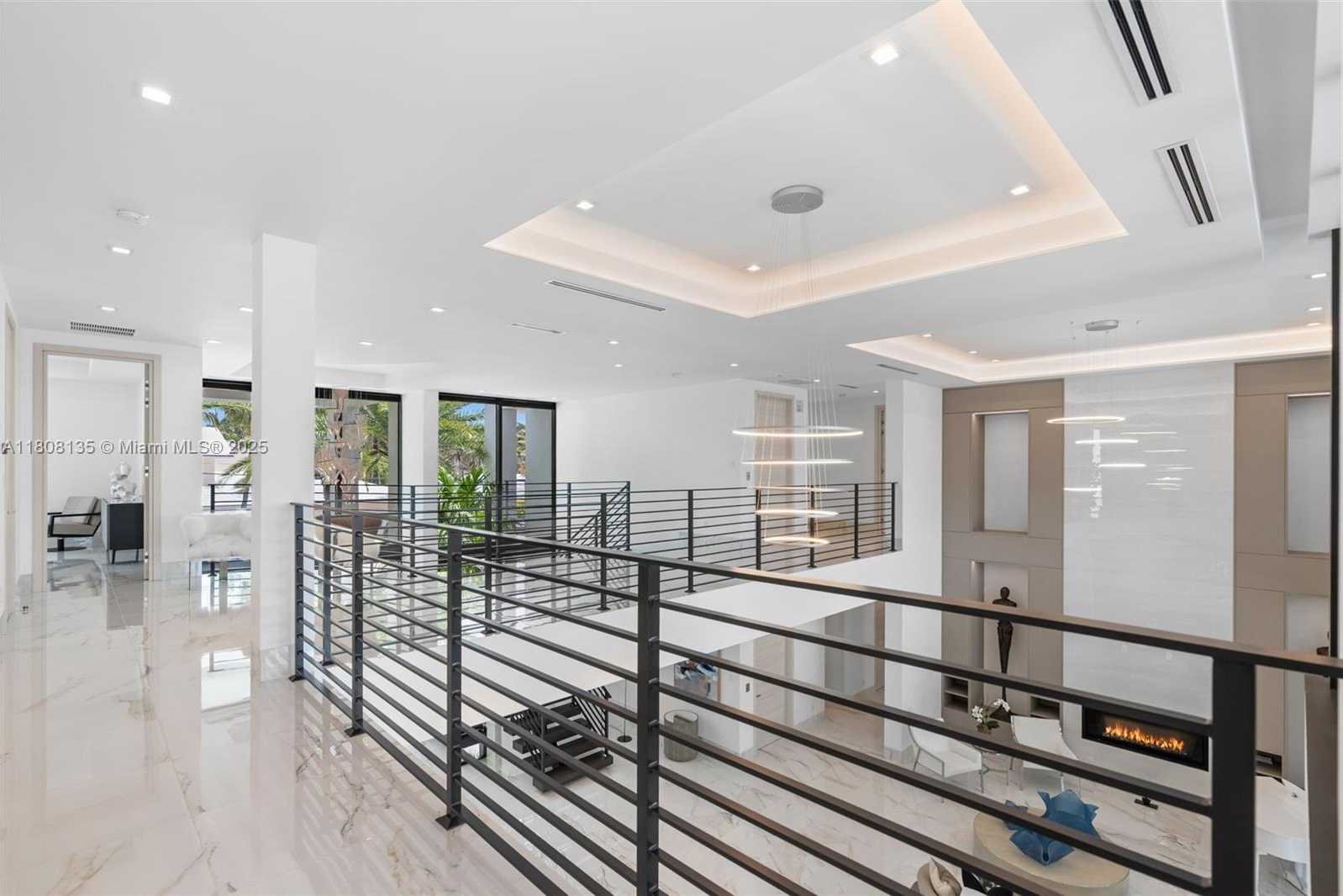 Small Image of 2519 LUCILLE DR, Fort Lauderdale Number 47
