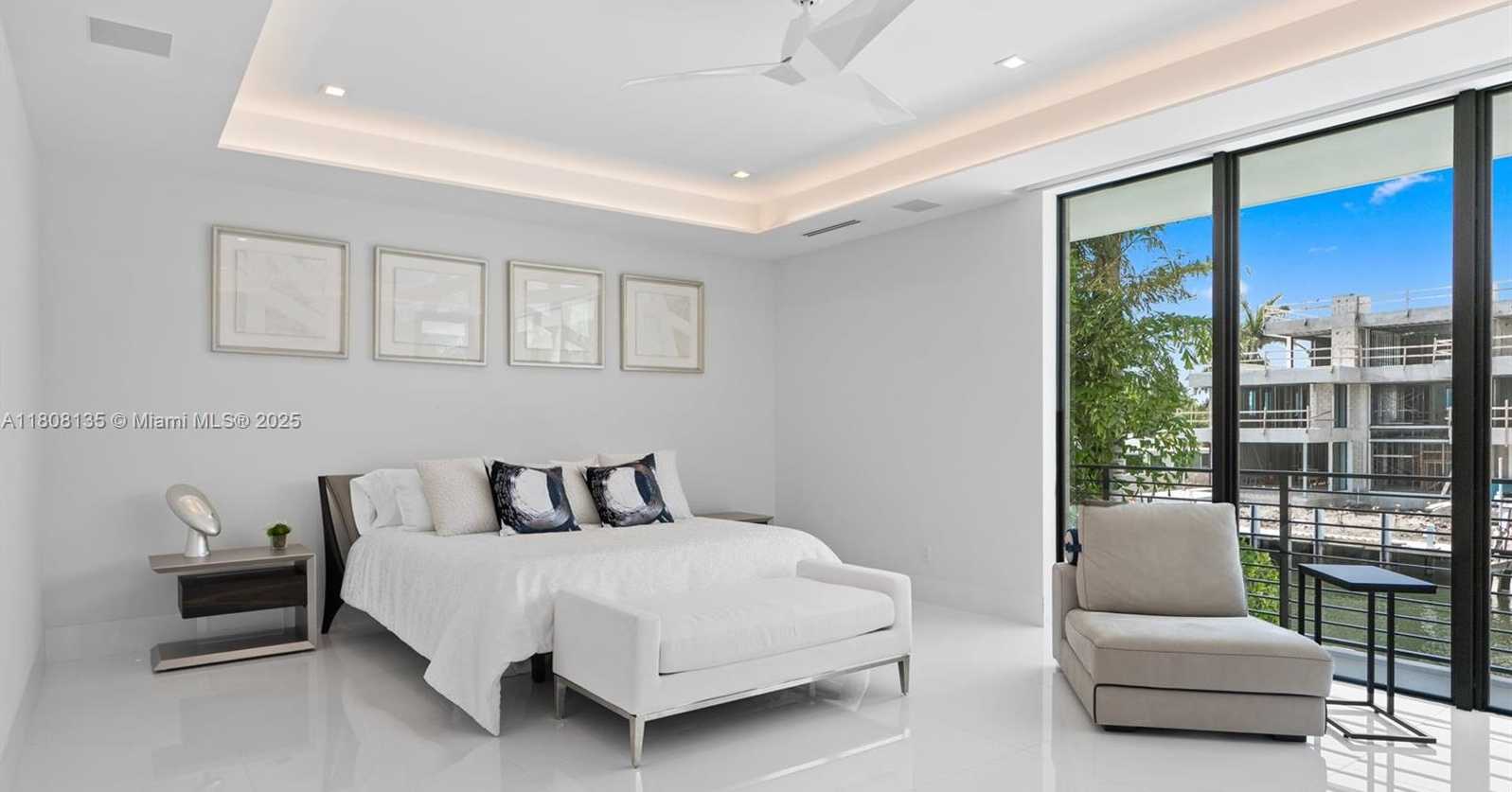 Small Image of 2519 LUCILLE DR, Fort Lauderdale Number 56