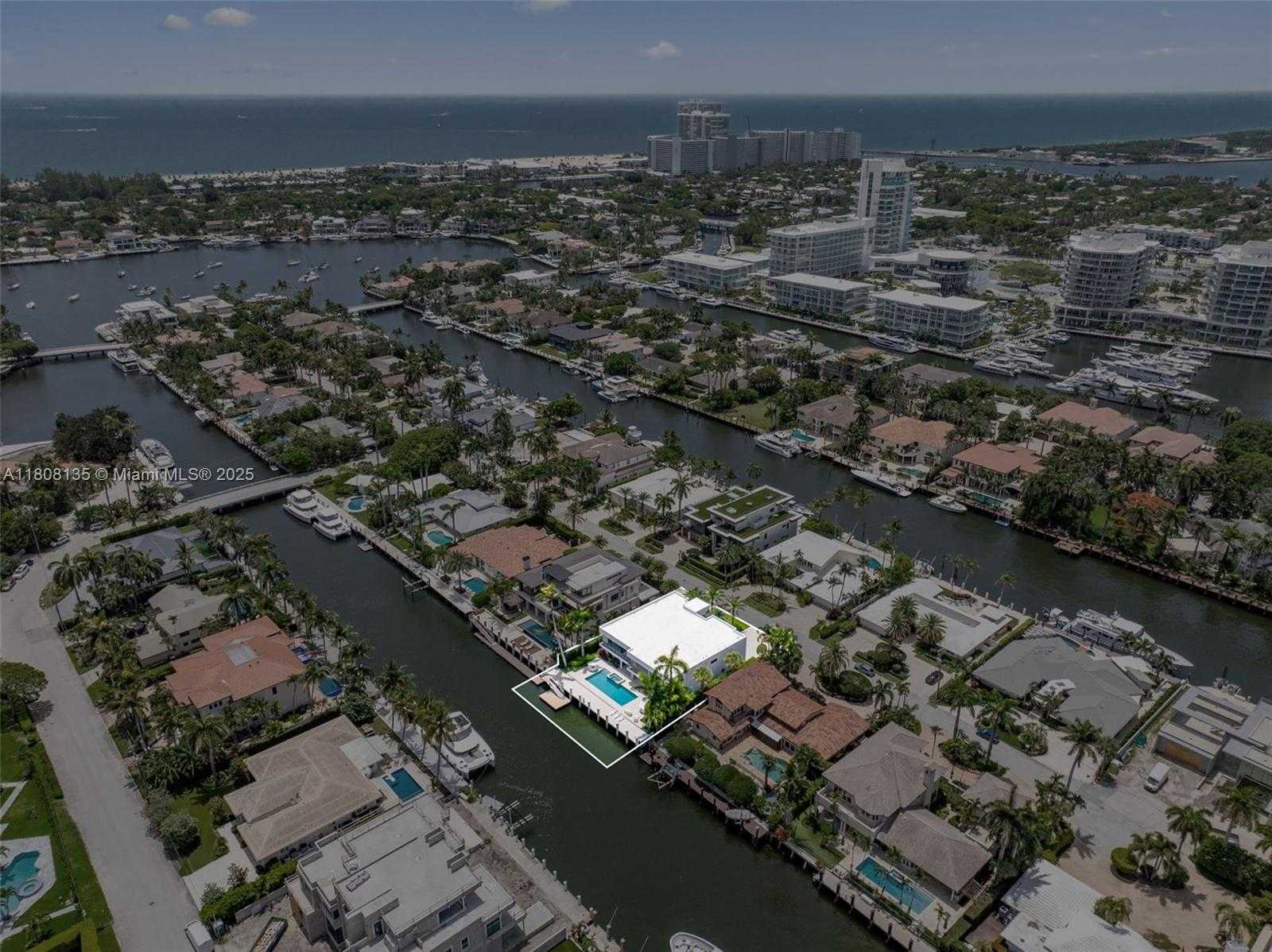 Small Image of 2519 LUCILLE DR, Fort Lauderdale Number 75