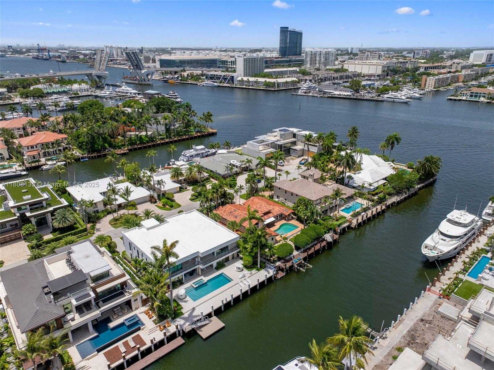 Small Image of 2519 LUCILLE DR, Fort Lauderdale Number 77