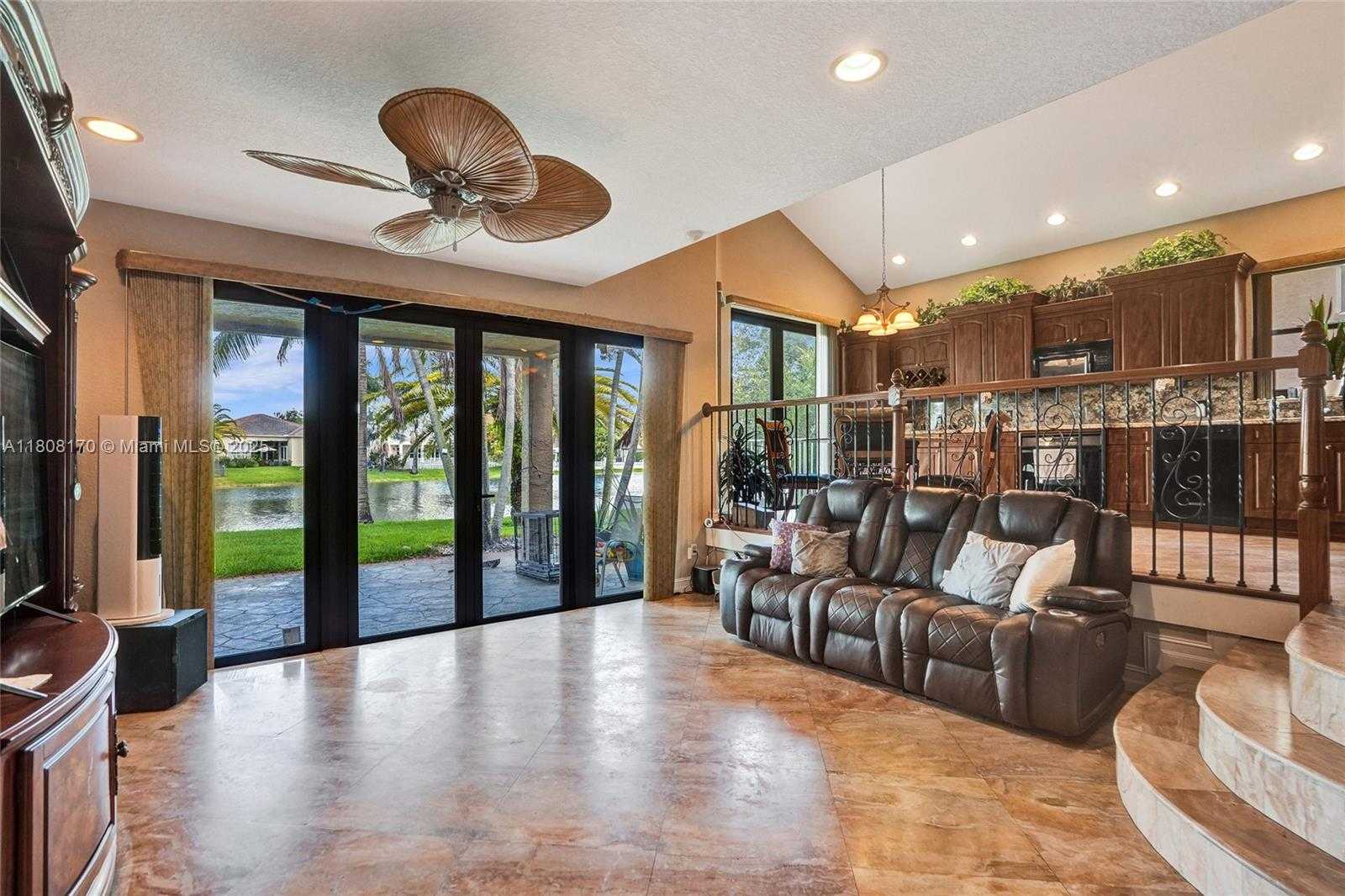 Small Image of 4946 SOUTH WEST 166TH AVE, Miramar Number 15