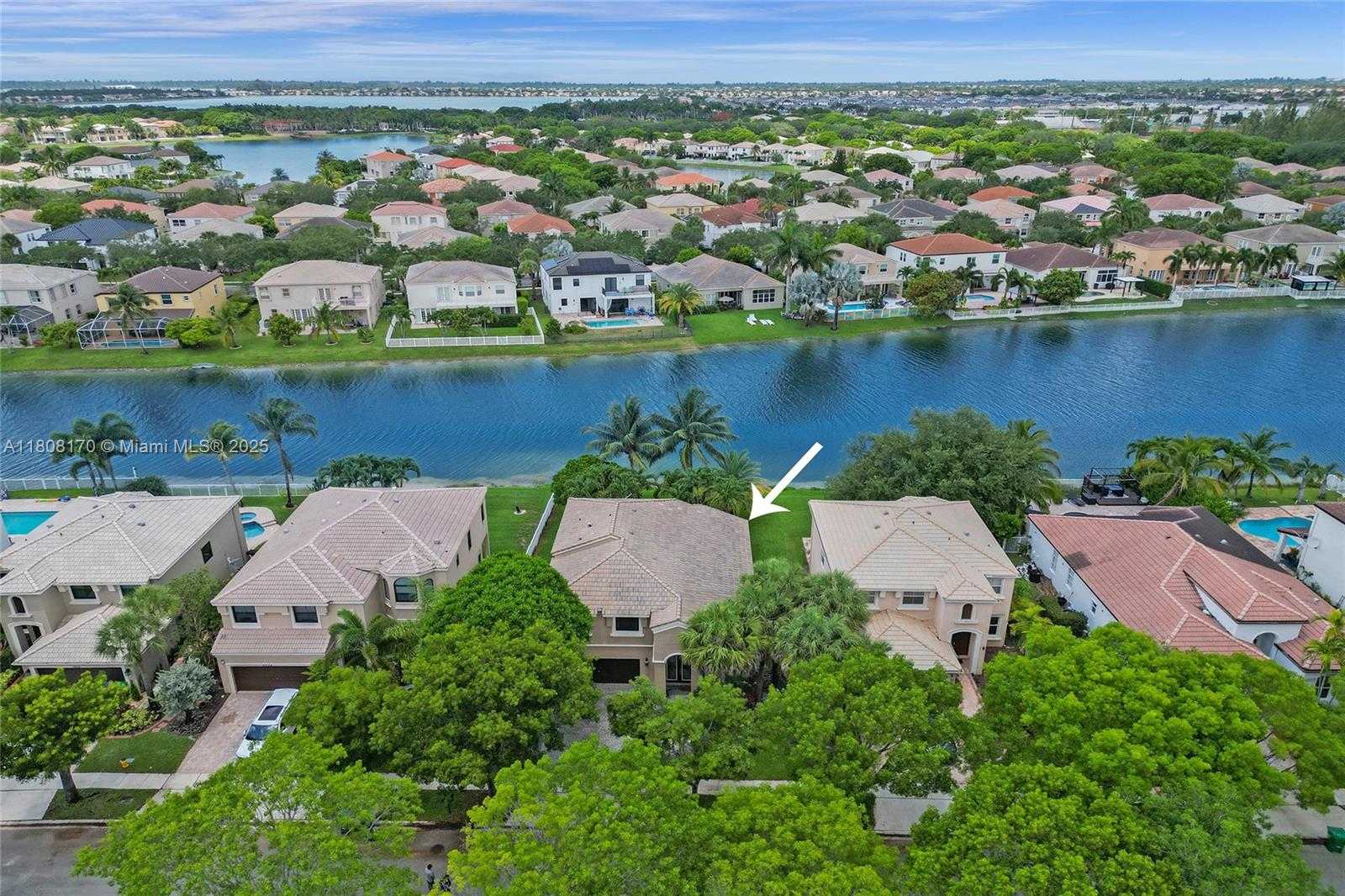 Small Image of 4946 SOUTH WEST 166TH AVE, Miramar Number 2