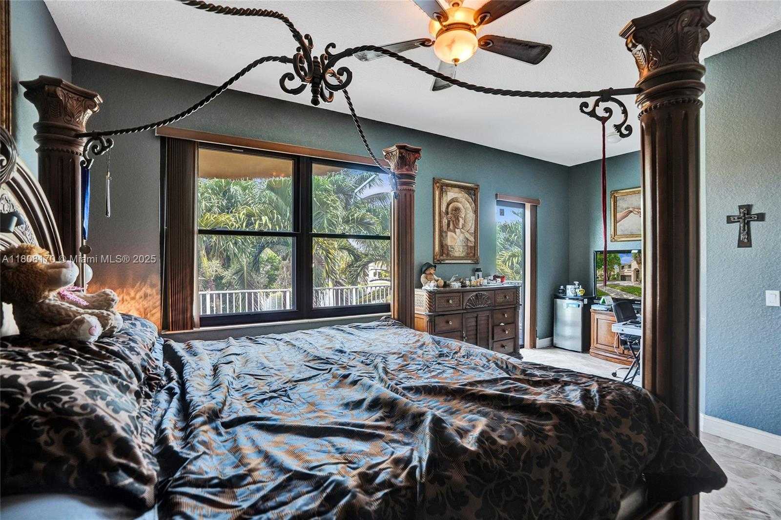 Small Image of 4946 SOUTH WEST 166TH AVE, Miramar Number 25