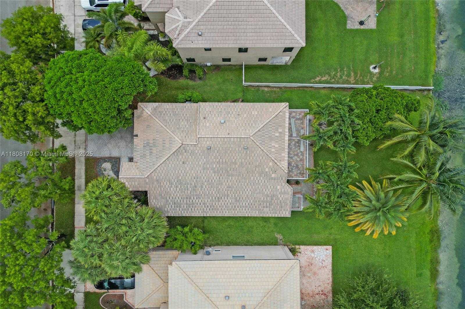 Small Image of 4946 SOUTH WEST 166TH AVE, Miramar Number 67