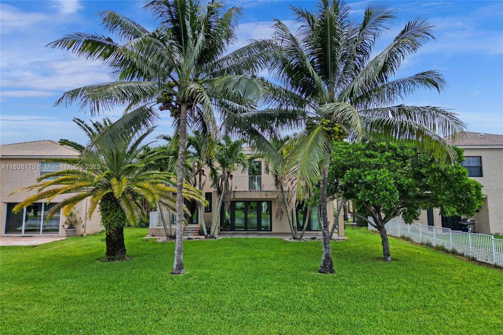 Small Image of 4946 SOUTH WEST 166TH AVE, Miramar Number 74
