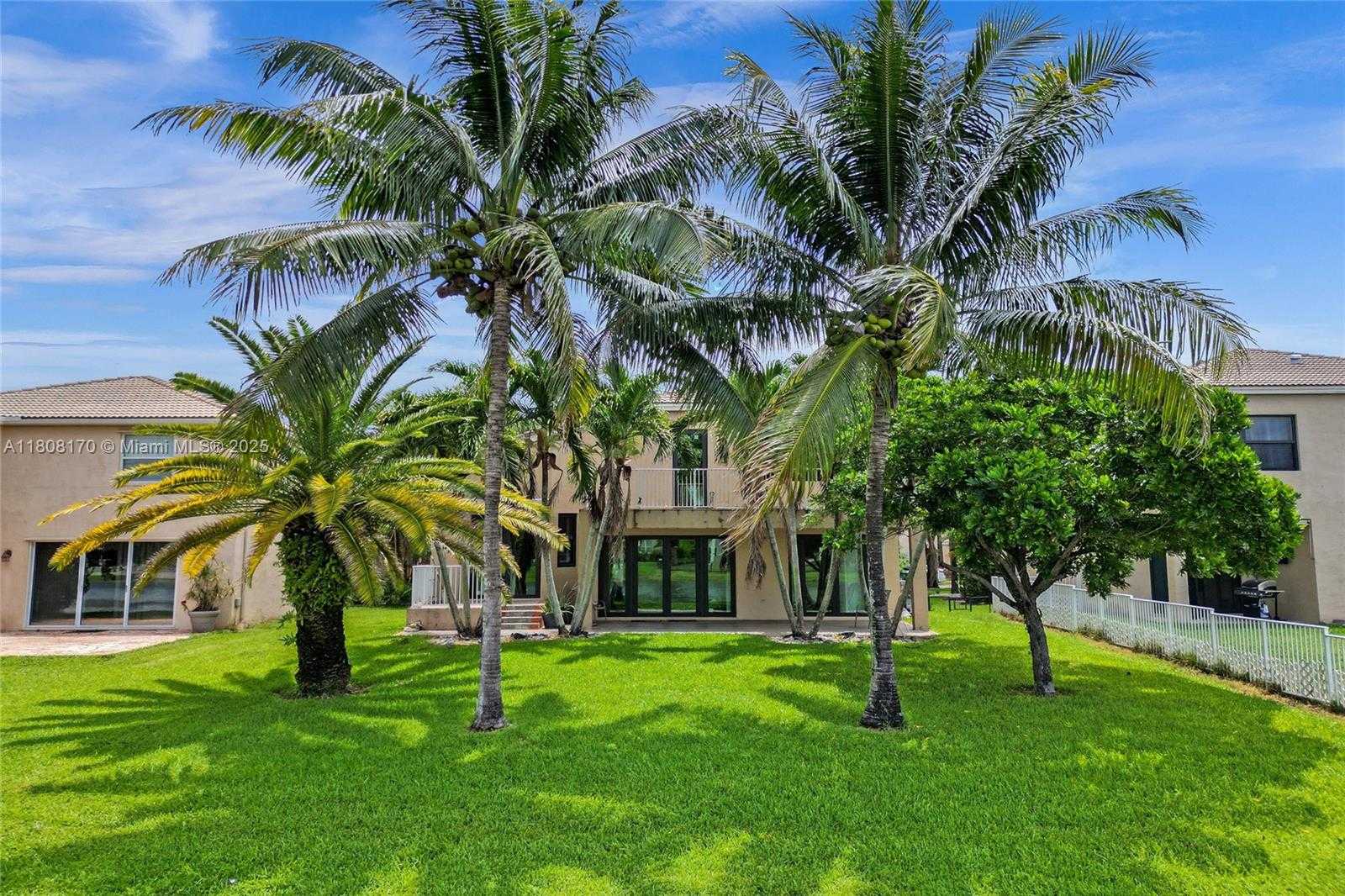 Small Image of 4946 SOUTH WEST 166TH AVE, Miramar Number 75