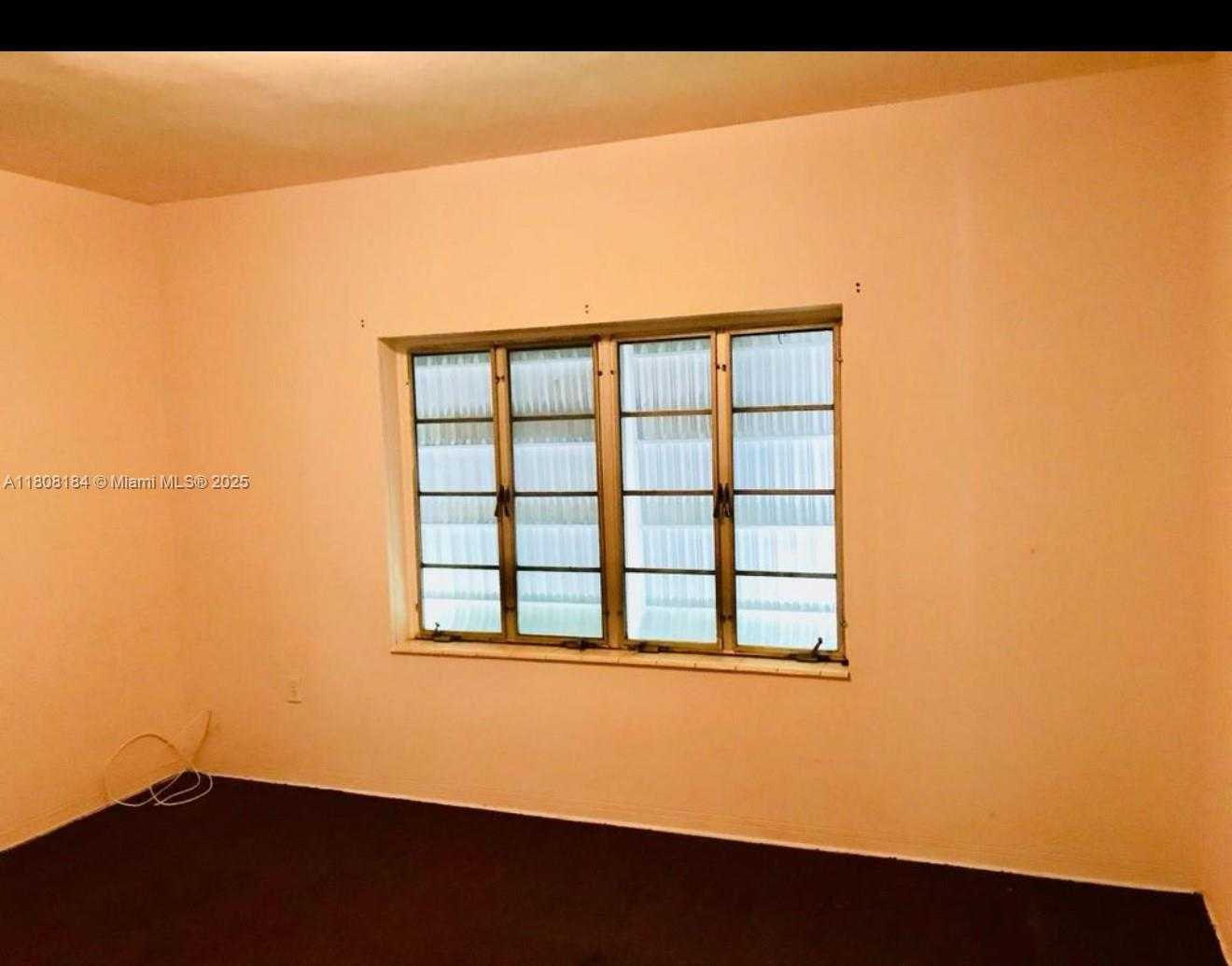 Small Image of 1745 NORTH WEST 47TH ST, Miami Number 6