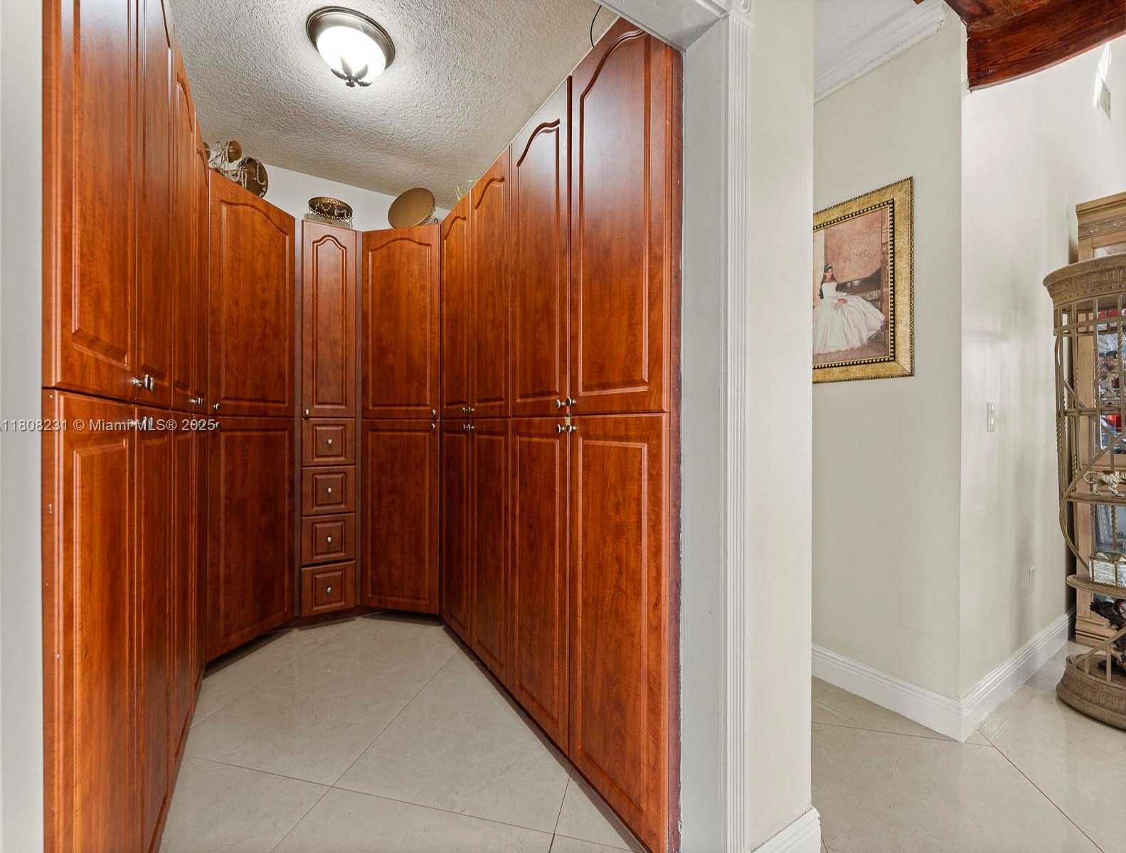 Small Image of 11230 SOUTH WEST 156TH AVE, Miami Number 42