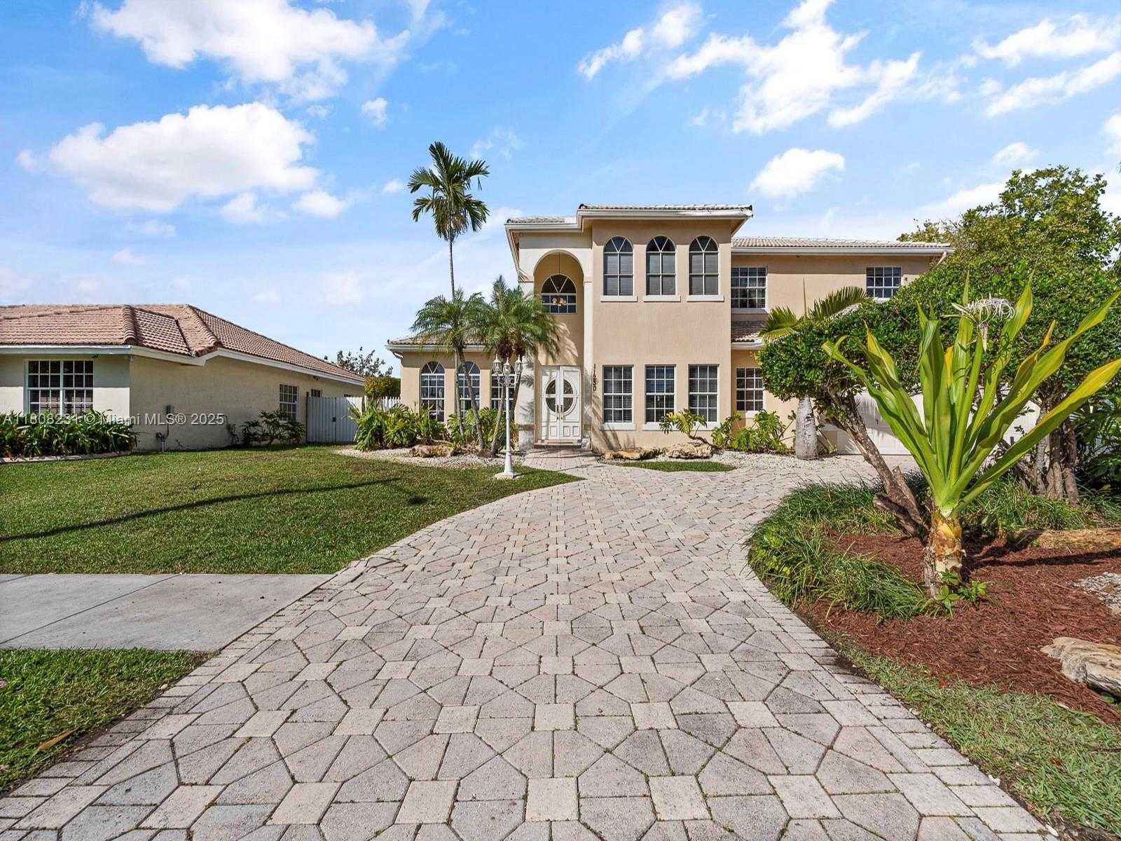 Small Image of 11230 SOUTH WEST 156TH AVE, Miami Number 5