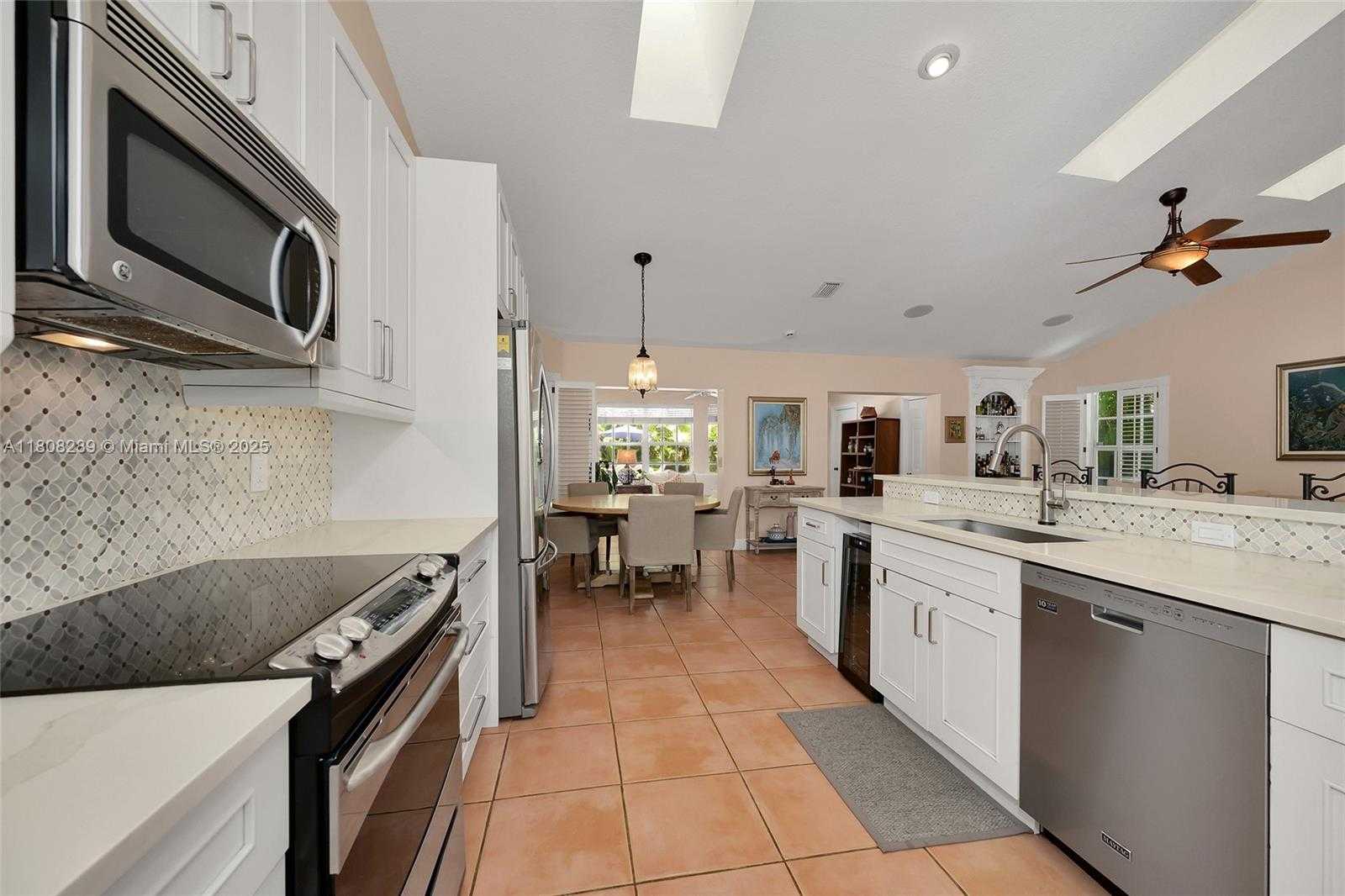 Small Image of 2215 SOUTH WEST 14TH PL, Boca Raton Number 20