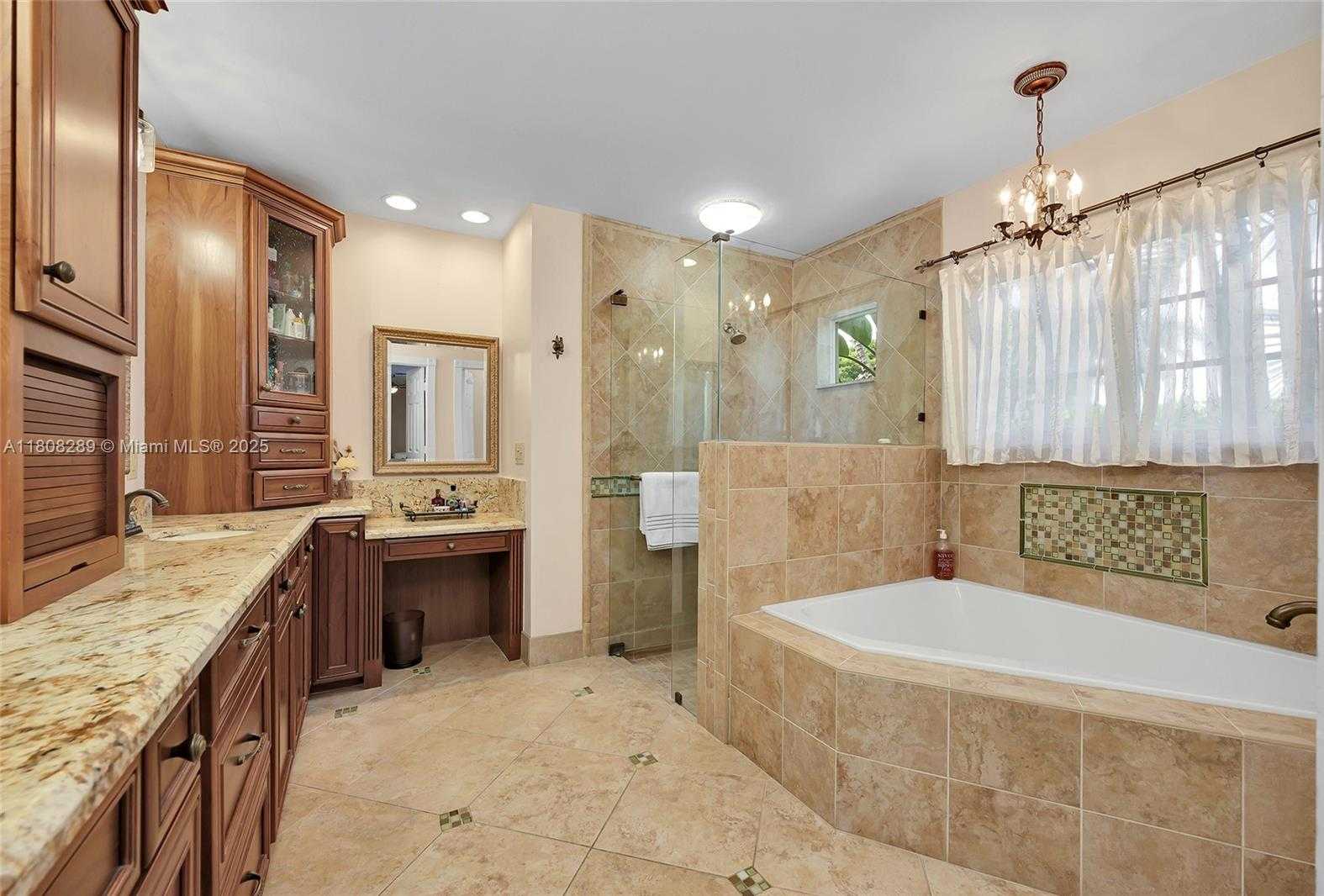 Small Image of 2215 SOUTH WEST 14TH PL, Boca Raton Number 34