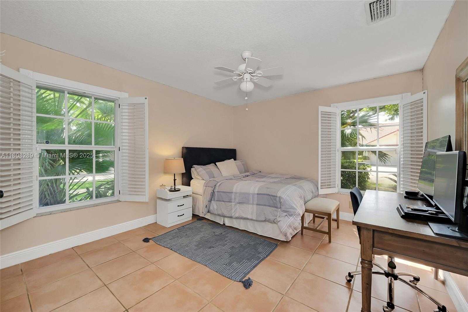 Small Image of 2215 SOUTH WEST 14TH PL, Boca Raton Number 44