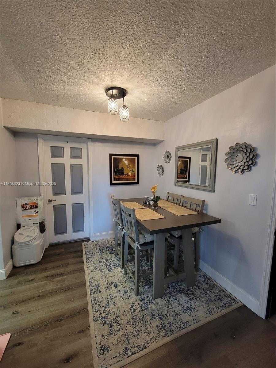 Small Image of 6605 NORTH WEST 80TH CT, Tamarac Number 24