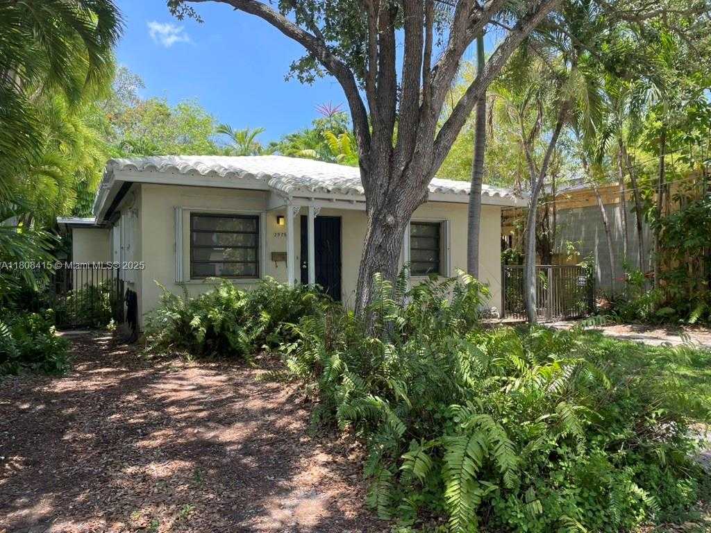 Small Image of 2975 SHIPPING AVE, Coconut Grove Number 6