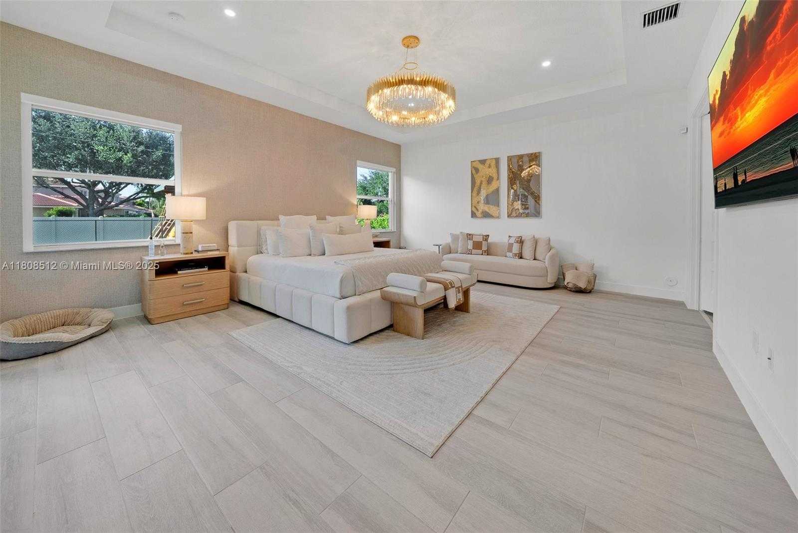 Small Image of 11035 NORTH SIERRA RANCH DR, Davie Number 18