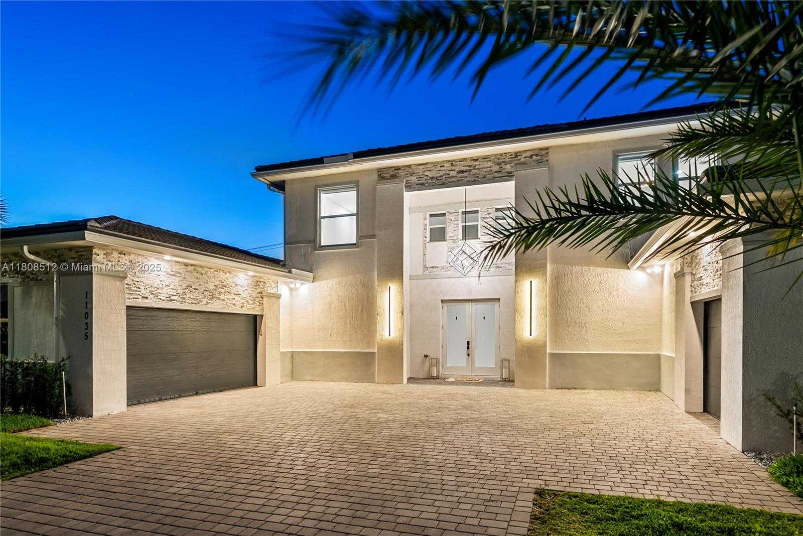Small Image of 11035 NORTH SIERRA RANCH DR, Davie Number 2