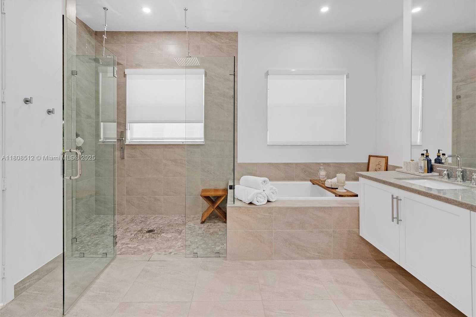 Small Image of 11035 NORTH SIERRA RANCH DR, Davie Number 22