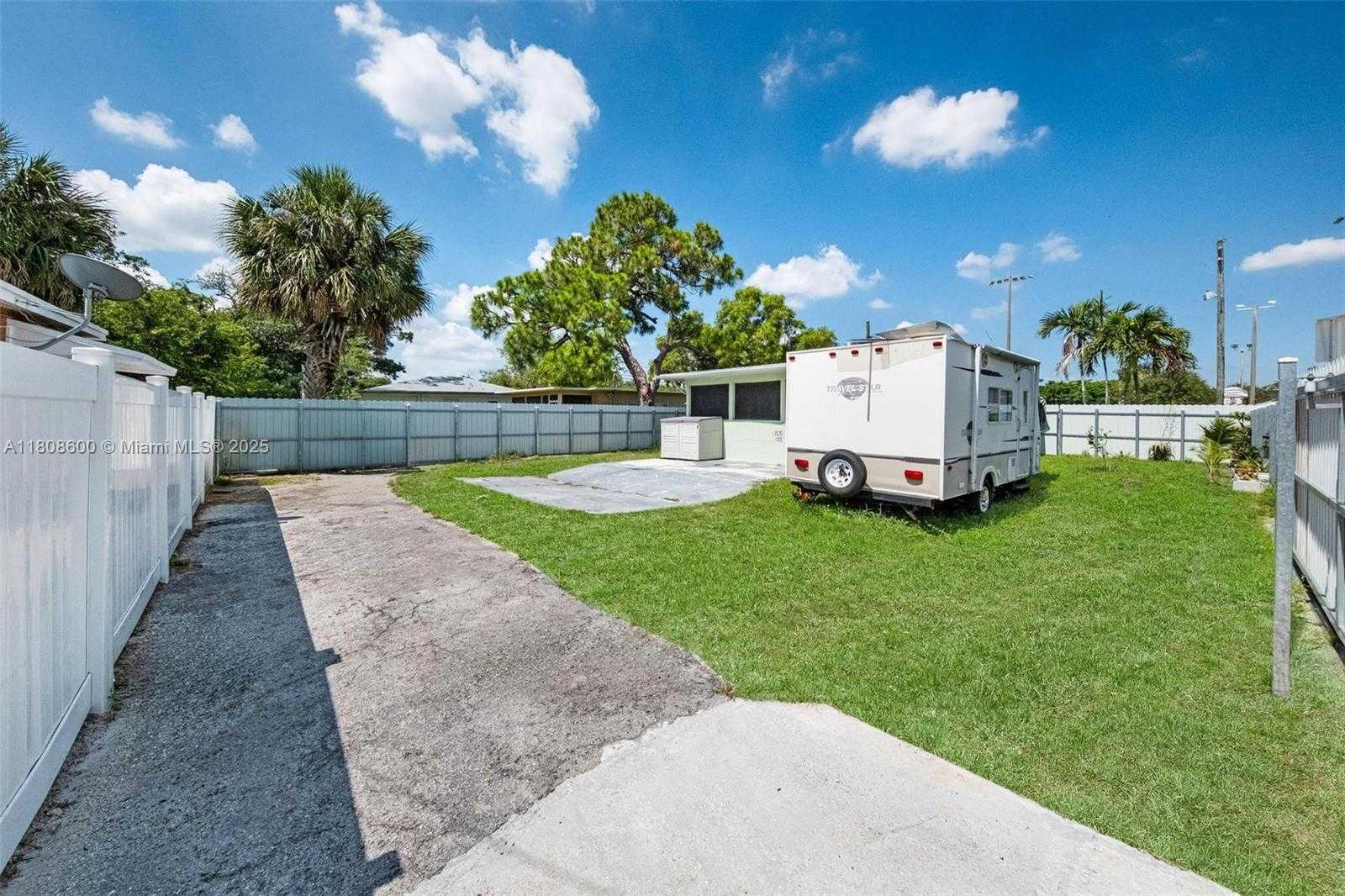 Small Image of 844 NORTH WEST 15TH AVE, Fort Lauderdale Number 20