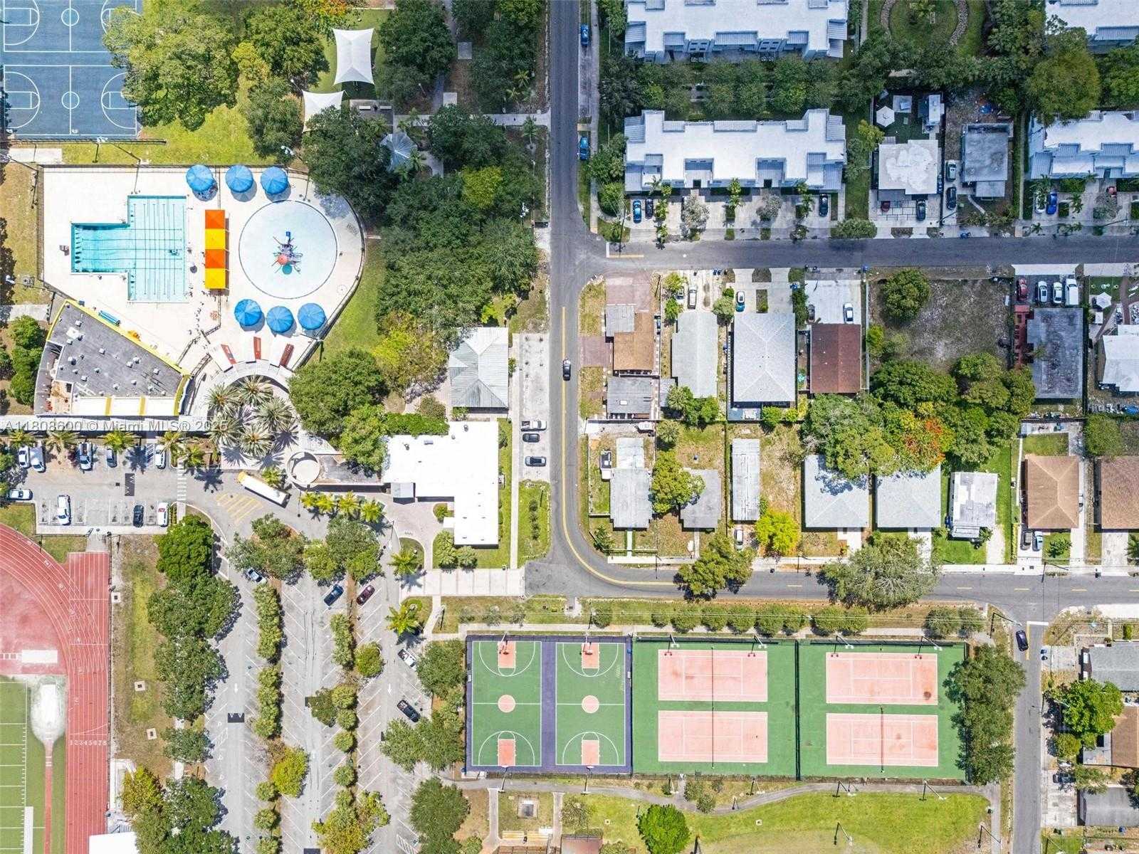 Small Image of 844 NORTH WEST 15TH AVE, Fort Lauderdale Number 31