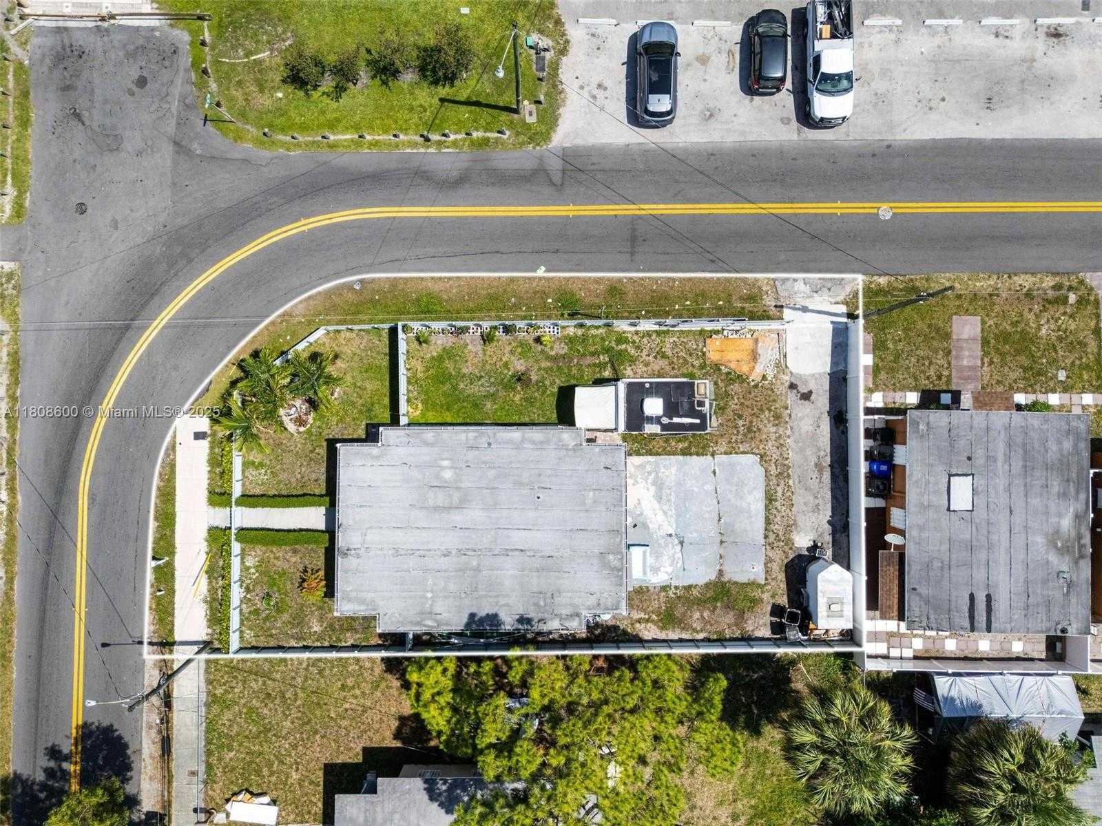 Small Image of 844 NORTH WEST 15TH AVE, Fort Lauderdale Number 32