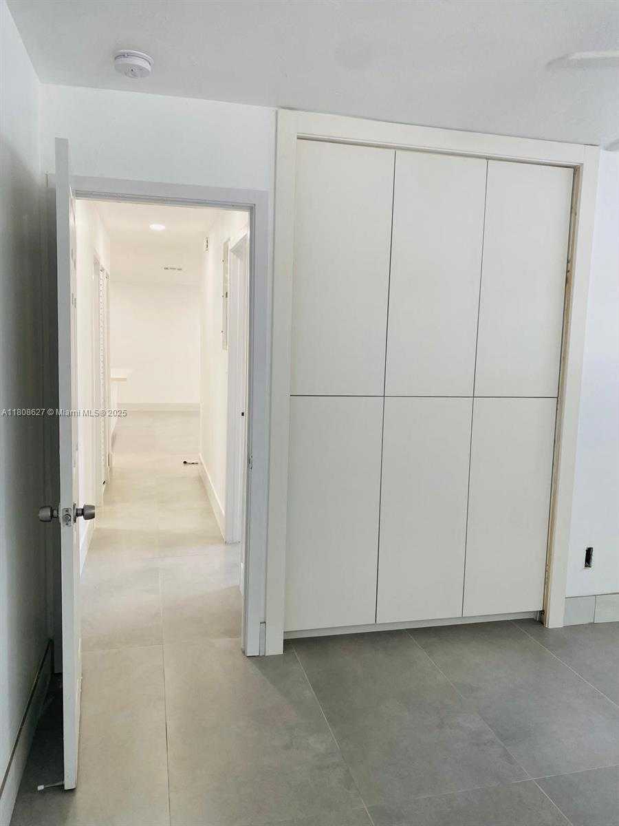Small Image of 2820 NORTH WEST 14TH CT, Fort Lauderdale Number 10