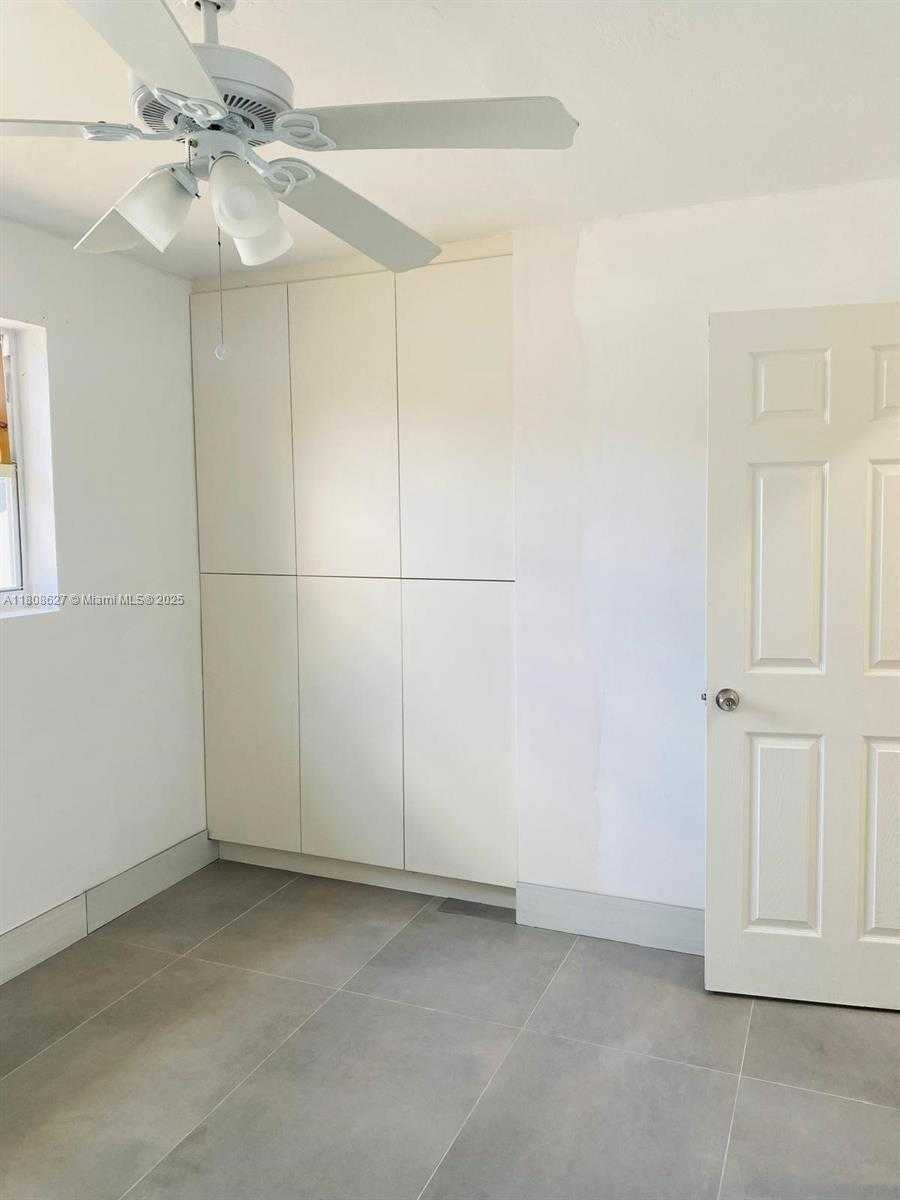 Small Image of 2820 NORTH WEST 14TH CT, Fort Lauderdale Number 6