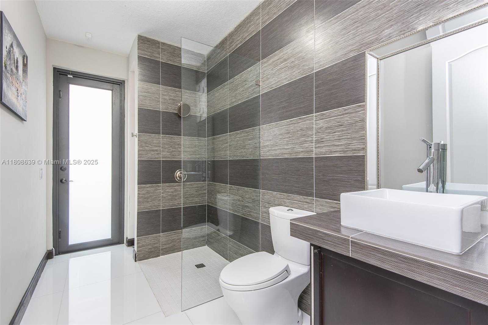 Small Image of 19305 SOUTH WEST 79TH CT, Cutler Bay Number 22
