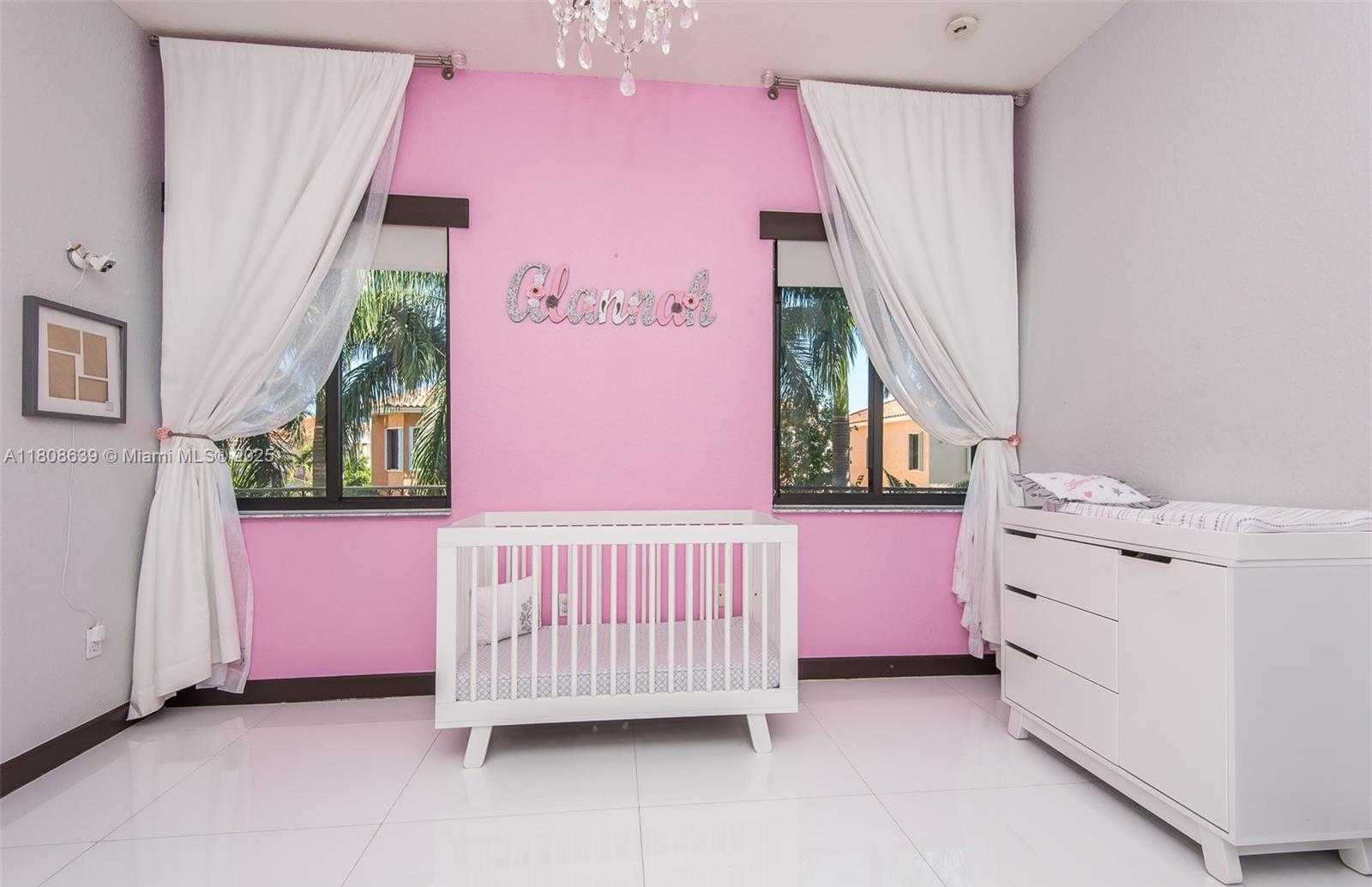Small Image of 19305 SOUTH WEST 79TH CT, Cutler Bay Number 44