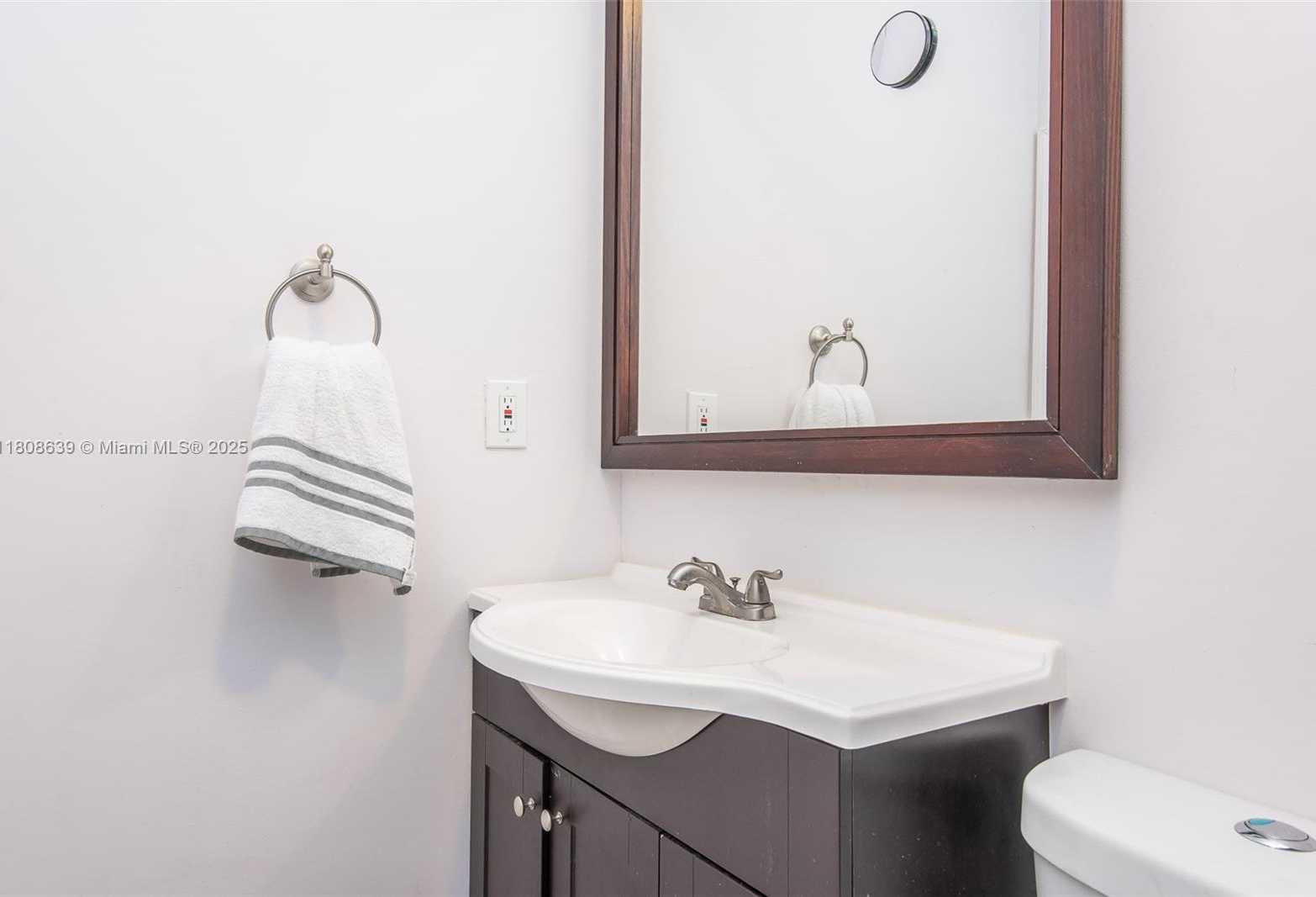 Small Image of 19305 SOUTH WEST 79TH CT, Cutler Bay Number 53