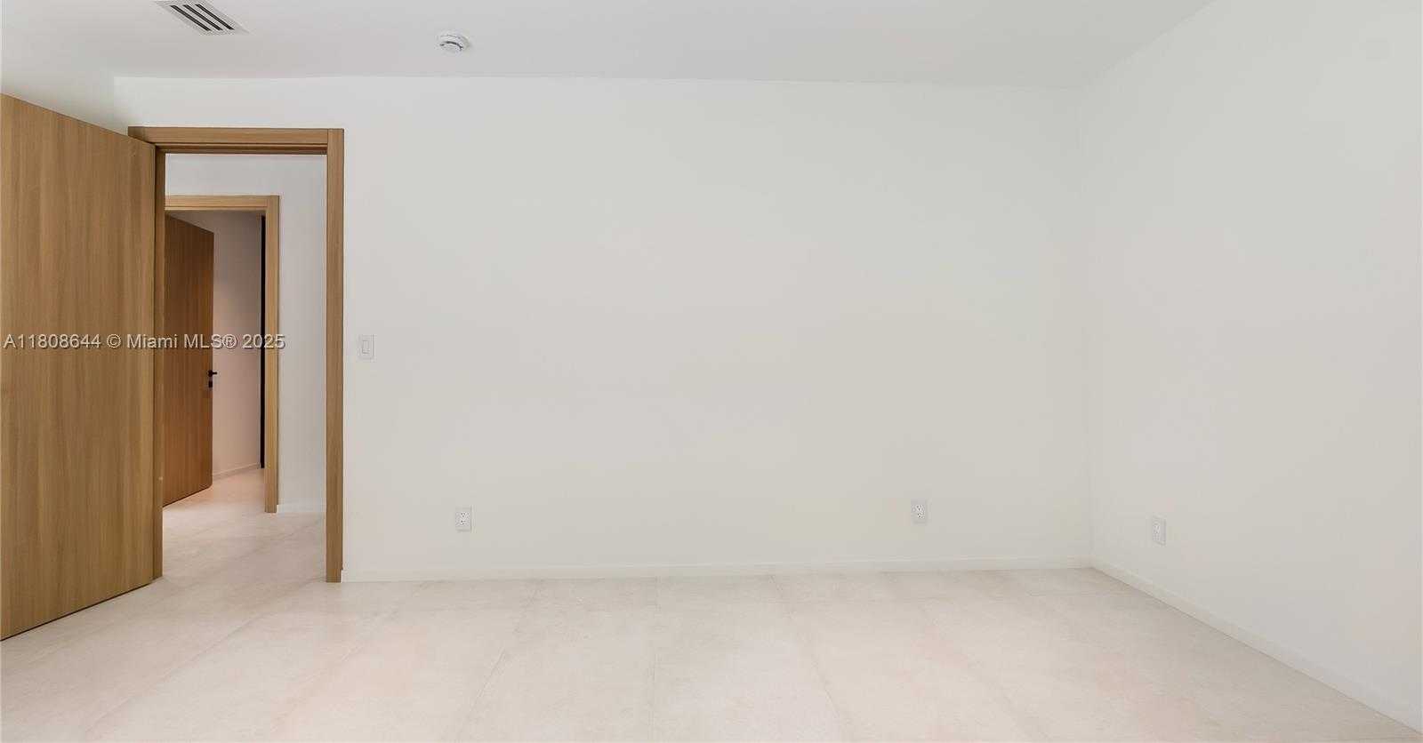 Small Image of 18007 SOUTH WEST 154TH ST, Miami Number 48