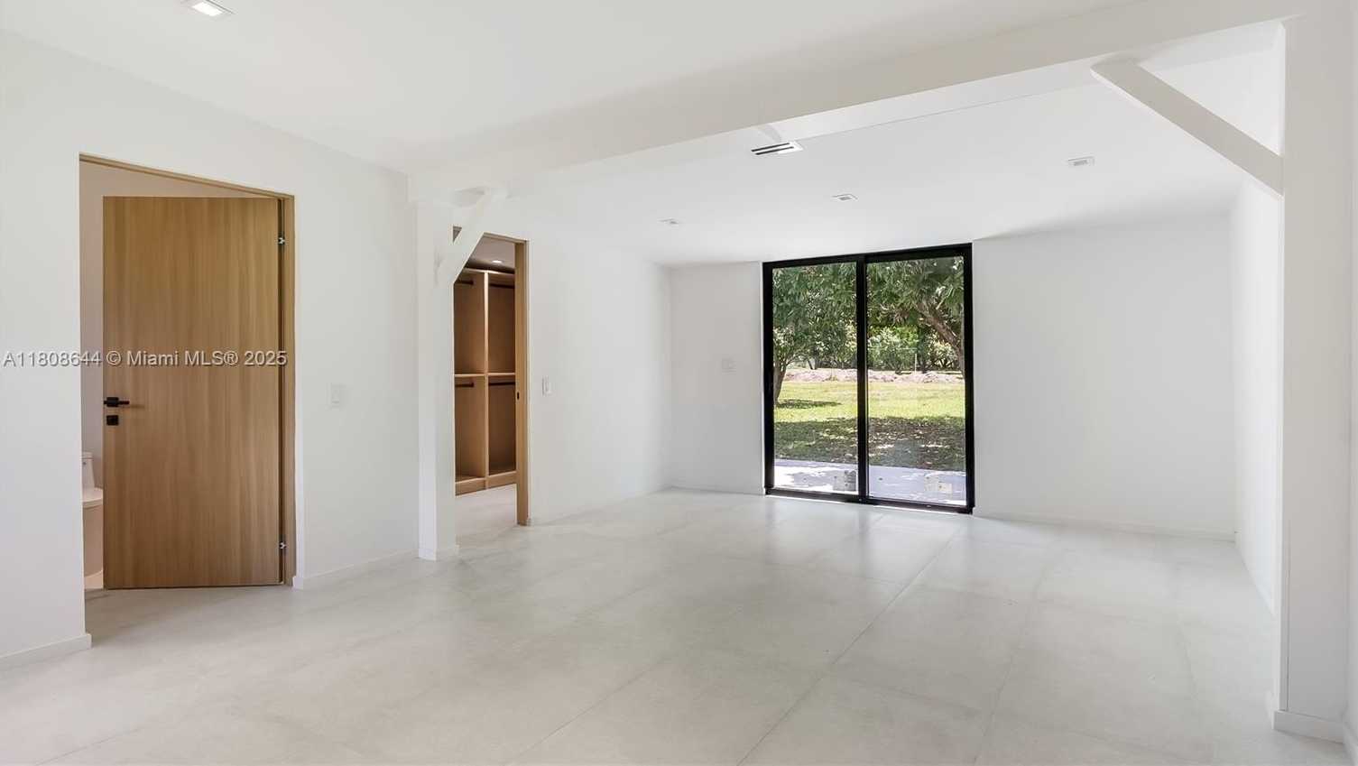 Small Image of 18007 SOUTH WEST 154TH ST, Miami Number 51
