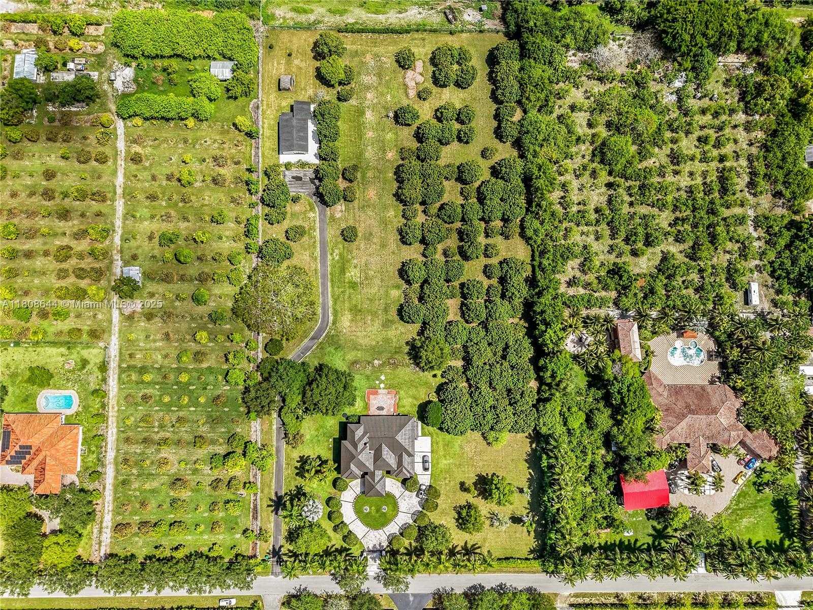 Small Image of 18007 SOUTH WEST 154TH ST, Miami Number 58