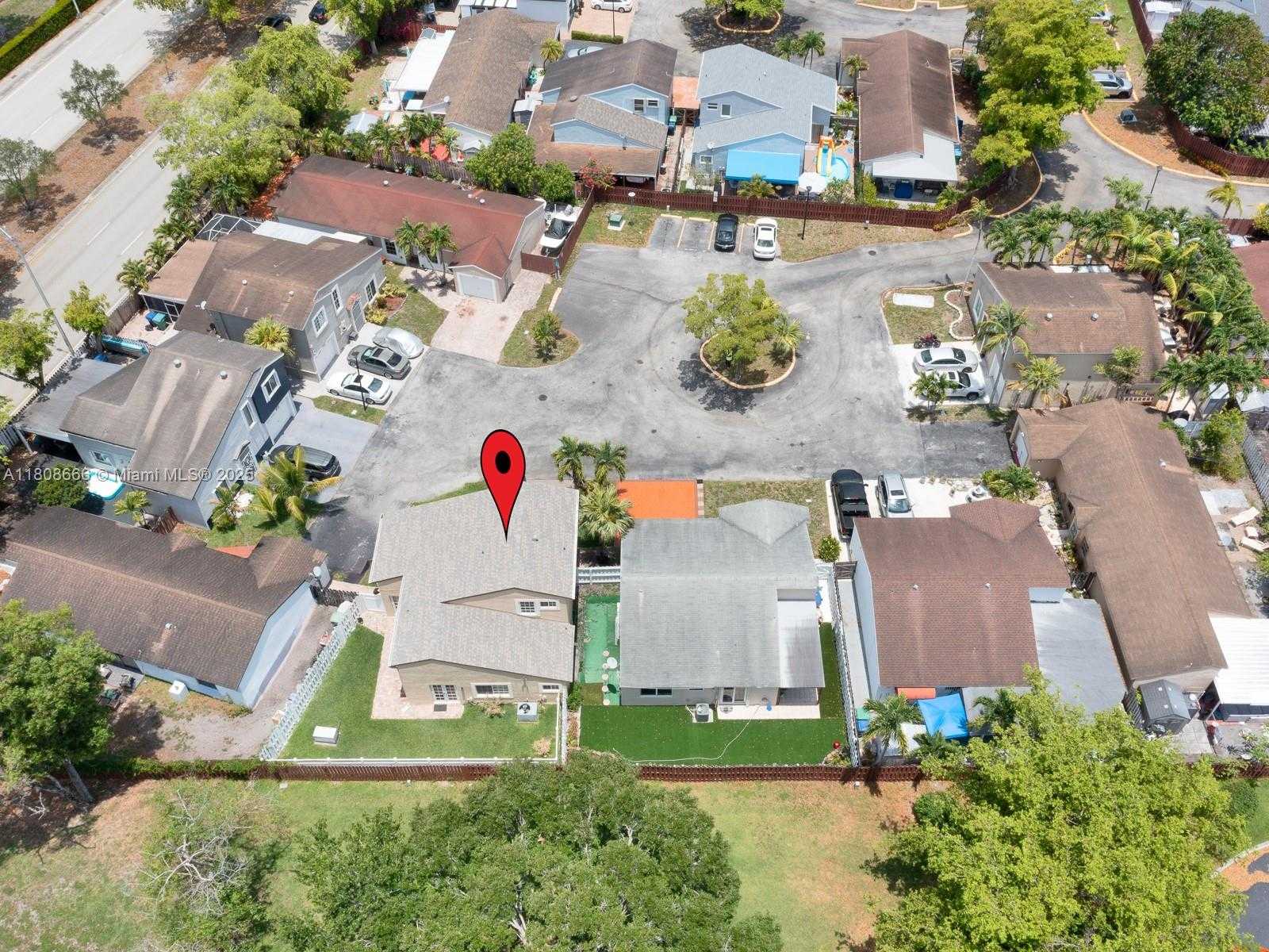 Small Image of 6566 NORTH WEST 197TH LN, Hialeah Number 44