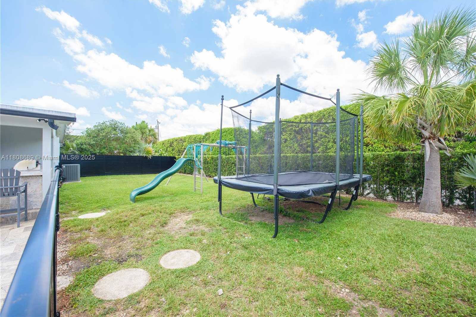 Small Image of 19525 SOUTH WEST 272ND ST, Homestead Number 20