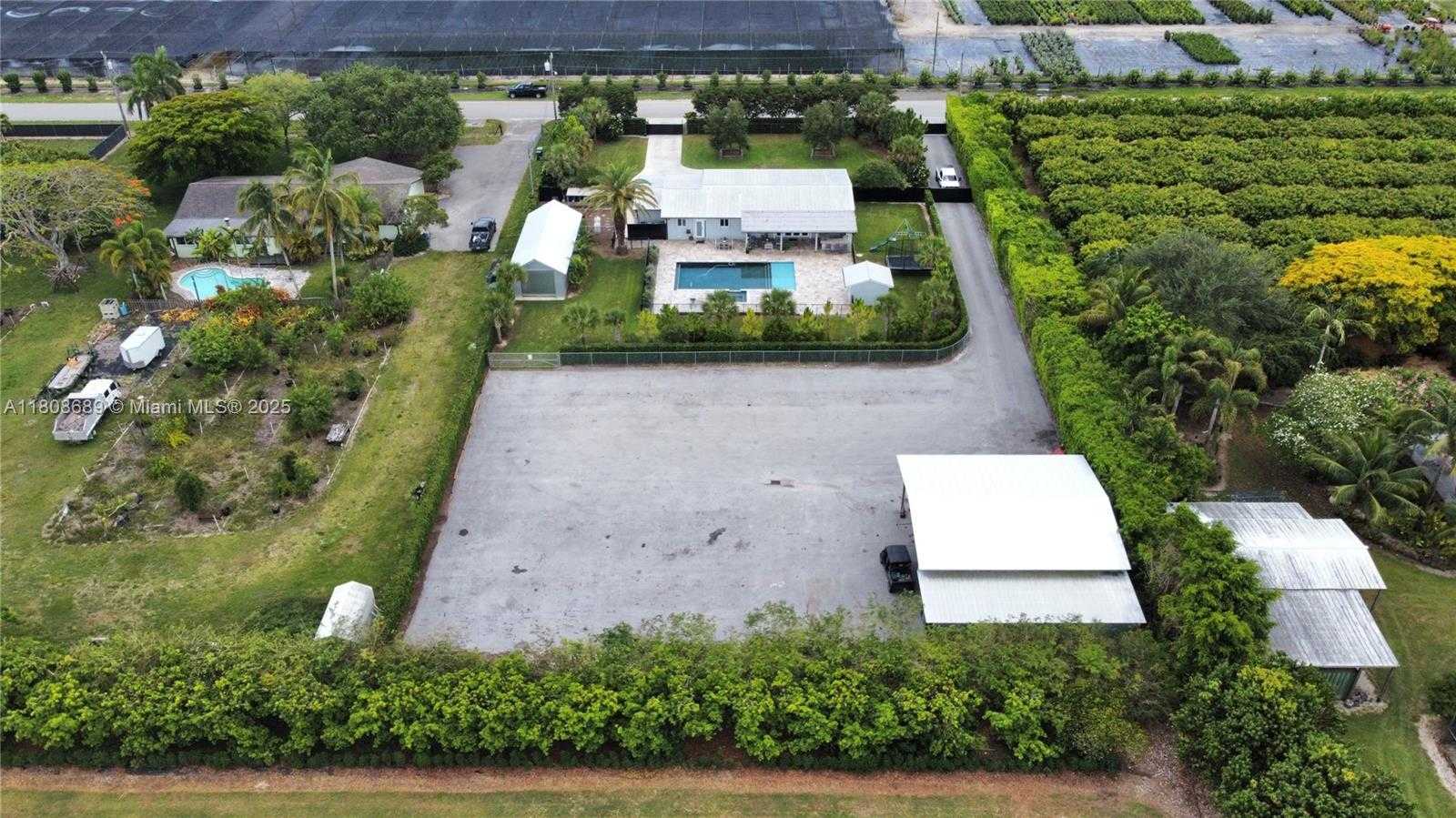 Small Image of 19525 SOUTH WEST 272ND ST, Homestead Number 48