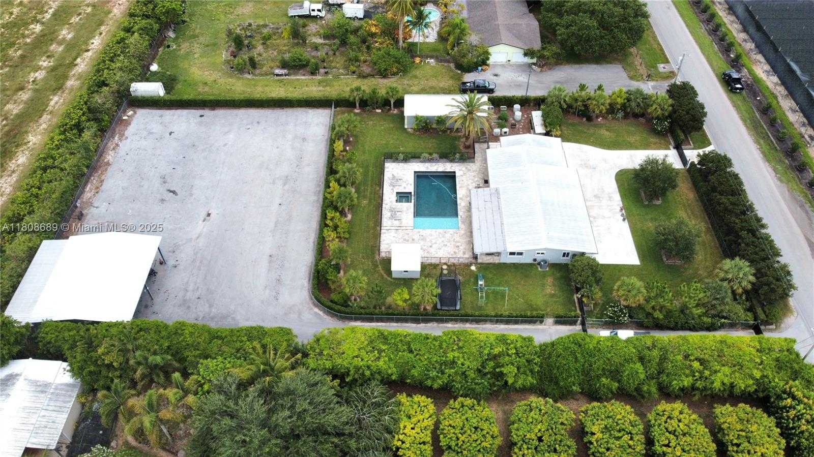Small Image of 19525 SOUTH WEST 272ND ST, Homestead Number 50