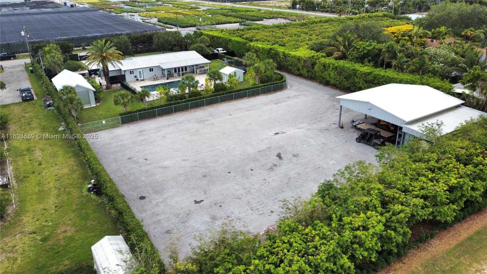 Small Image of 19525 SOUTH WEST 272ND ST, Homestead Number 51